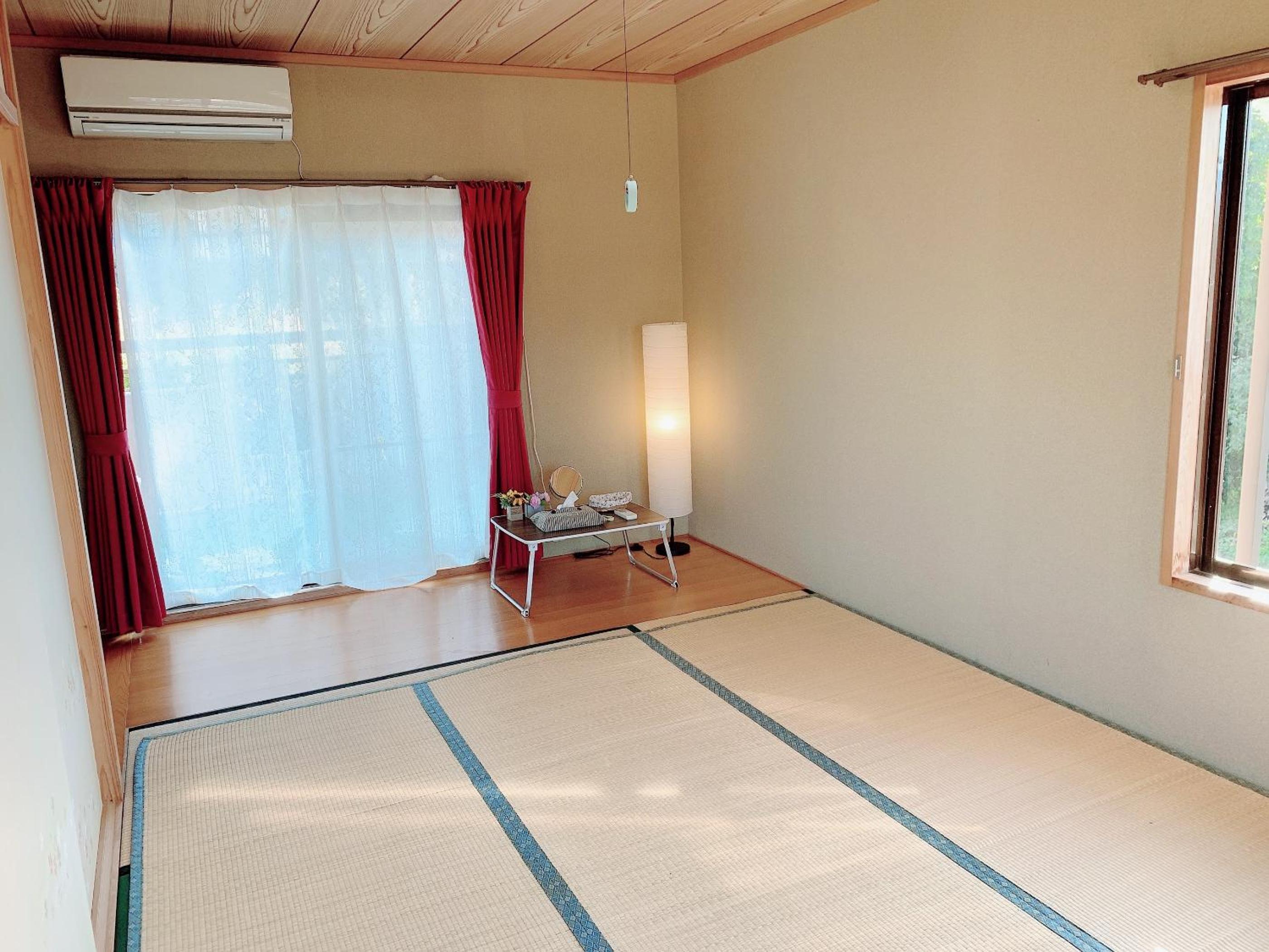 Deluxe Triple Room - Photo 12