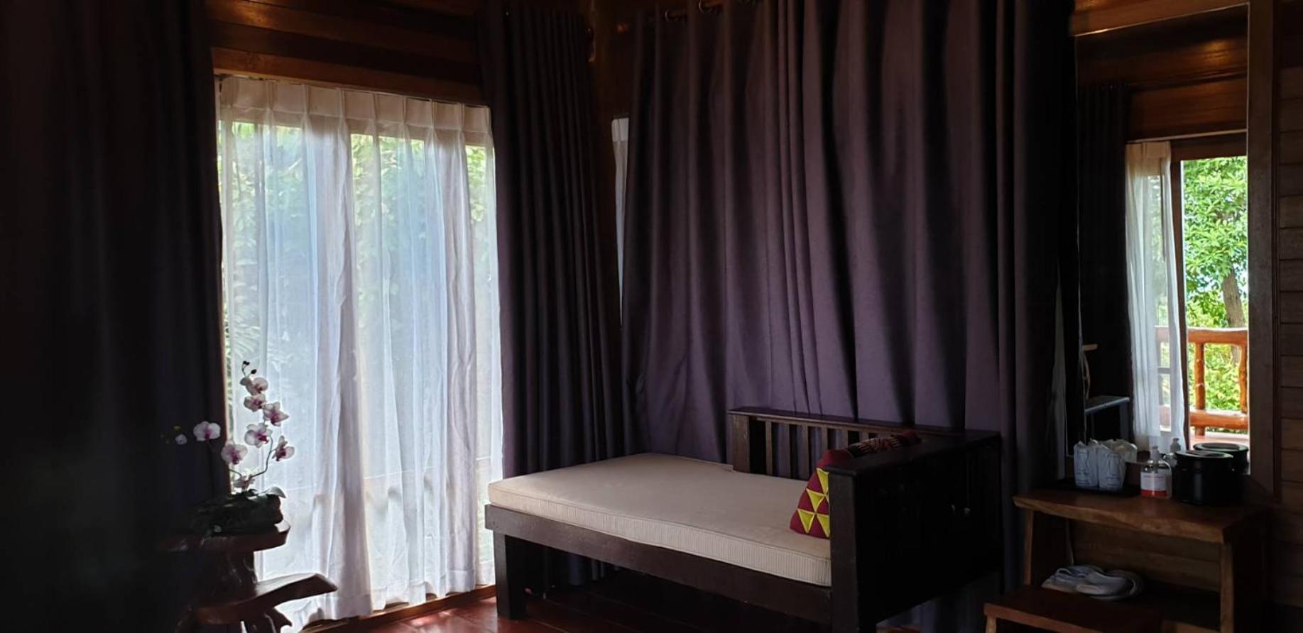 Bungalow with Sea View - Photo 16