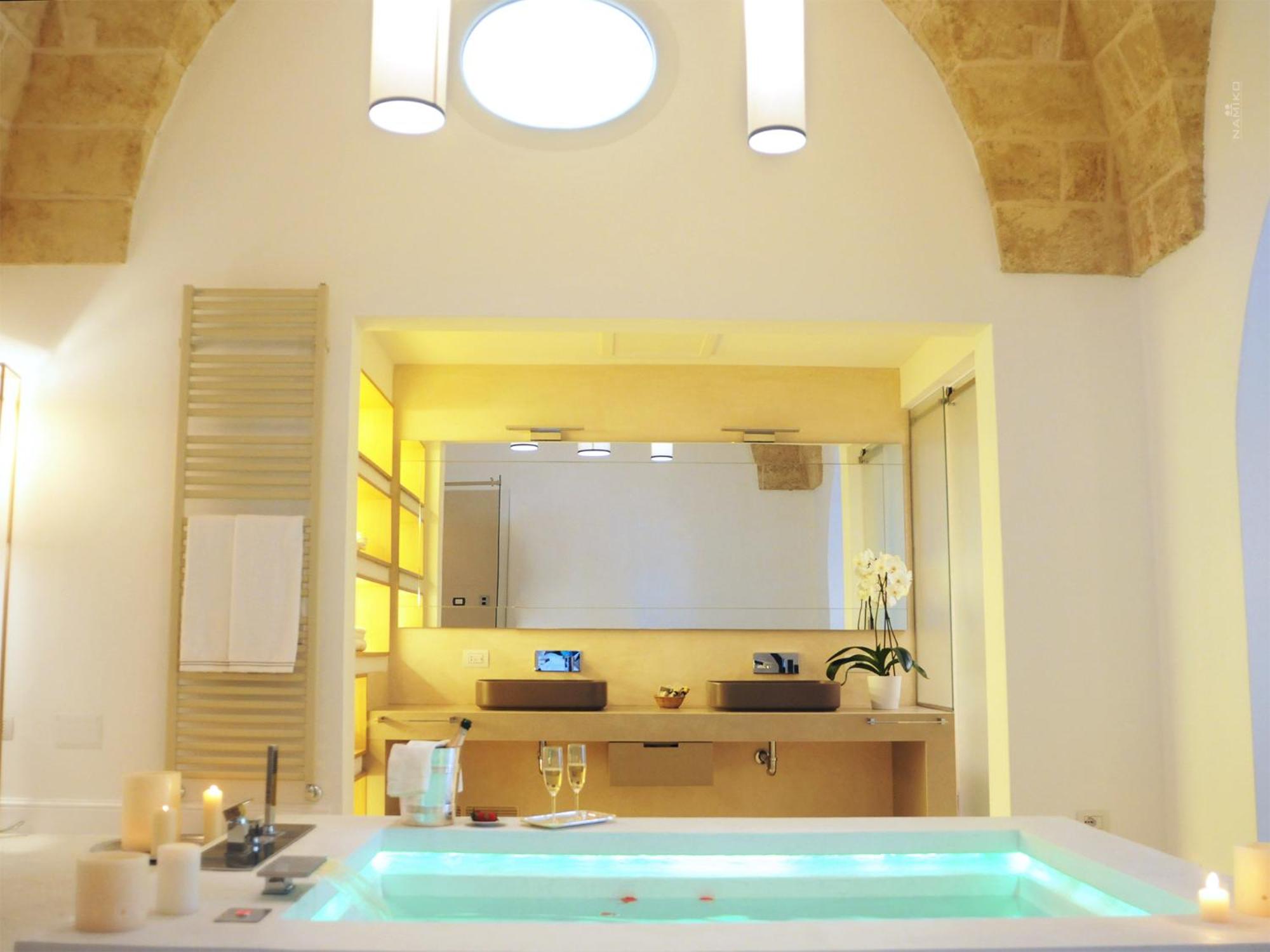 King Suite photo 2