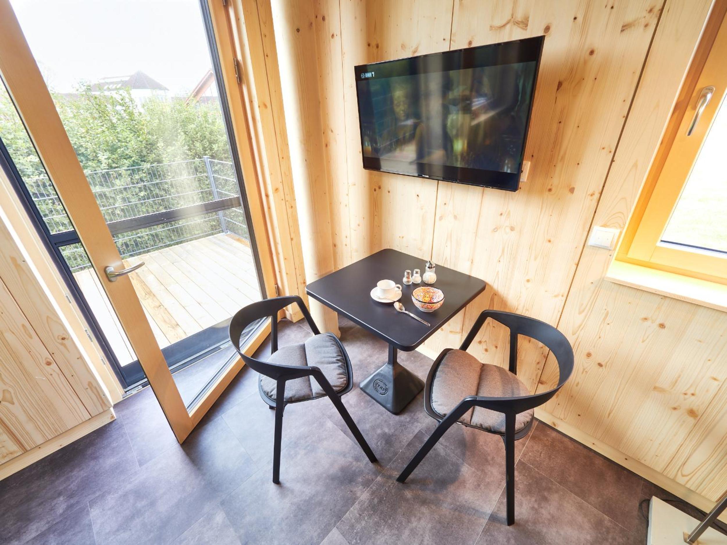 One-Bedroom Apartment - Photo 11