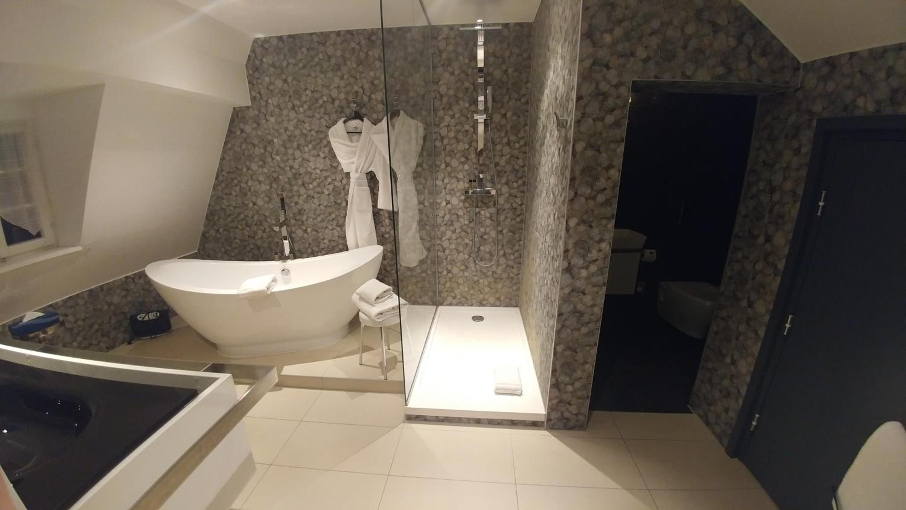 Suite photo 2