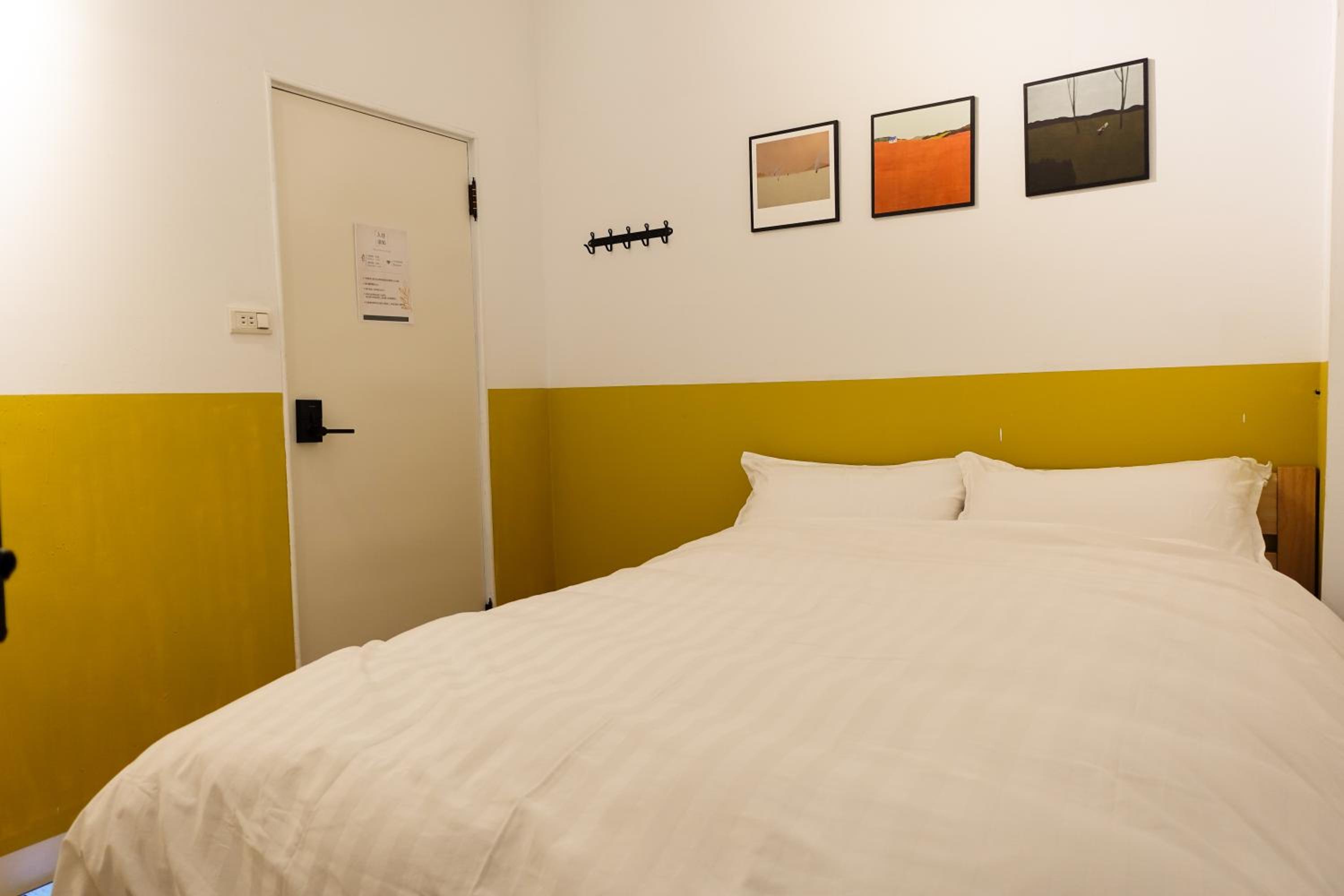 Standard Double Room - Photo 1