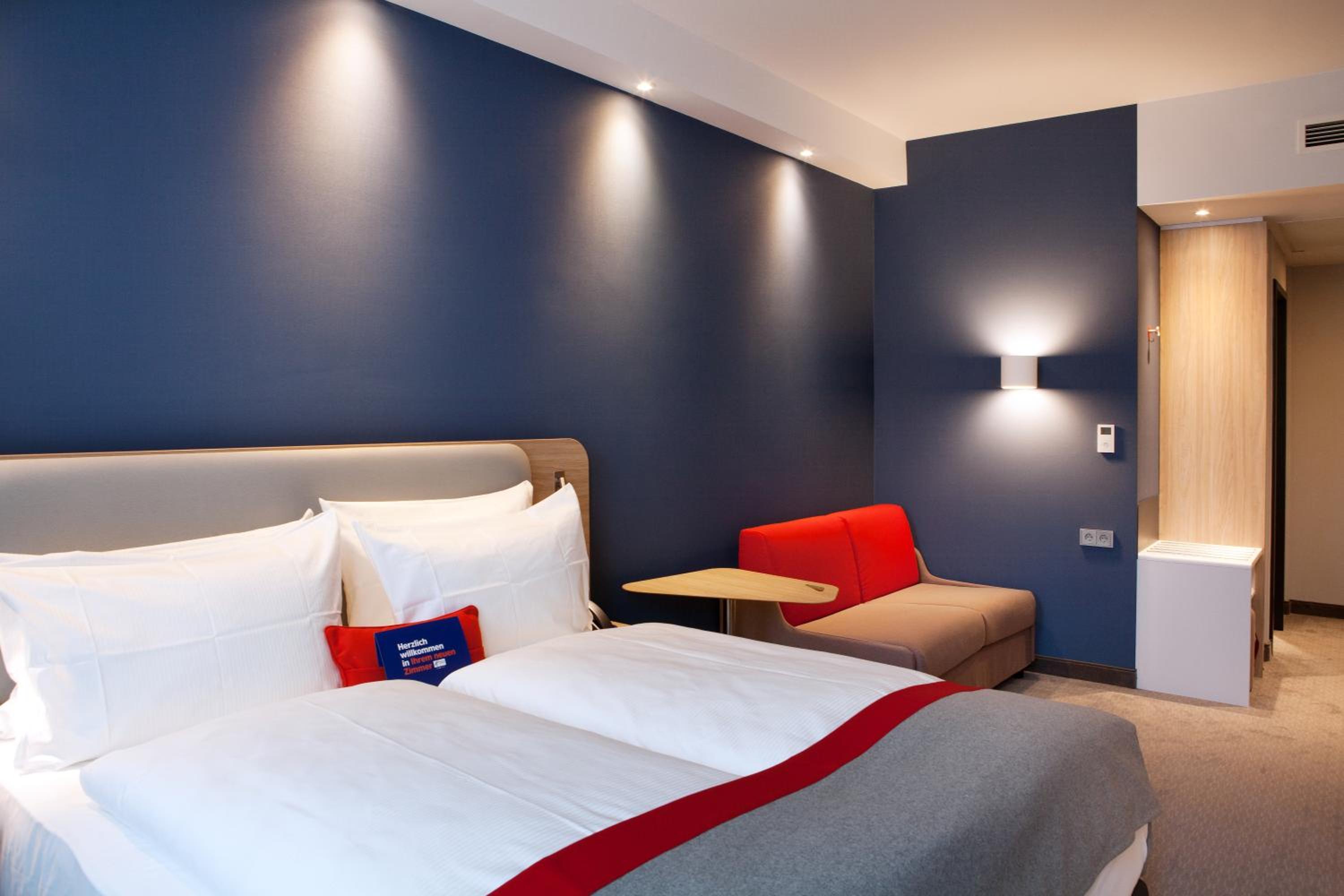 Standard Double Room - Photo 4