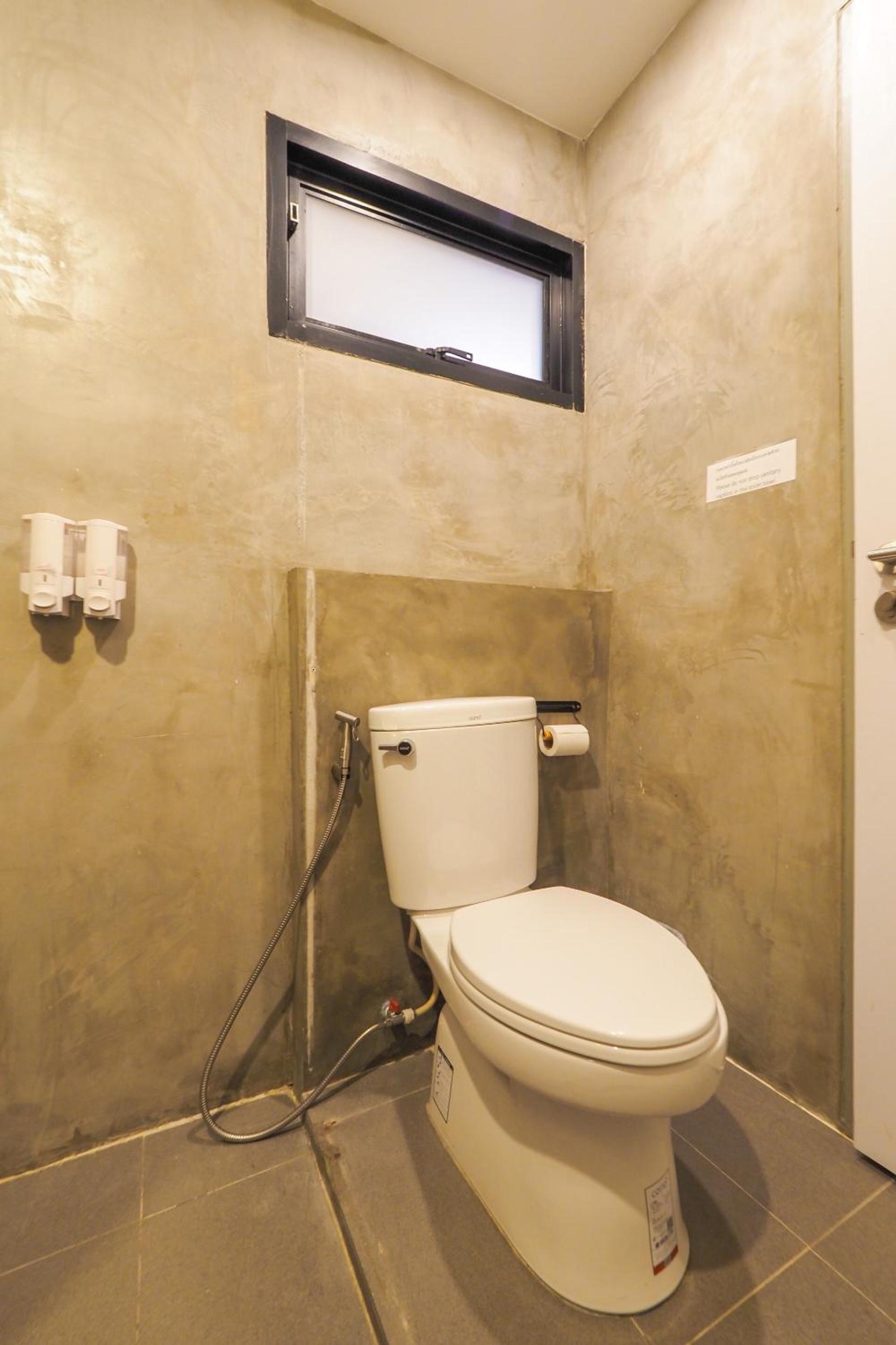 Deluxe King Room photo 2