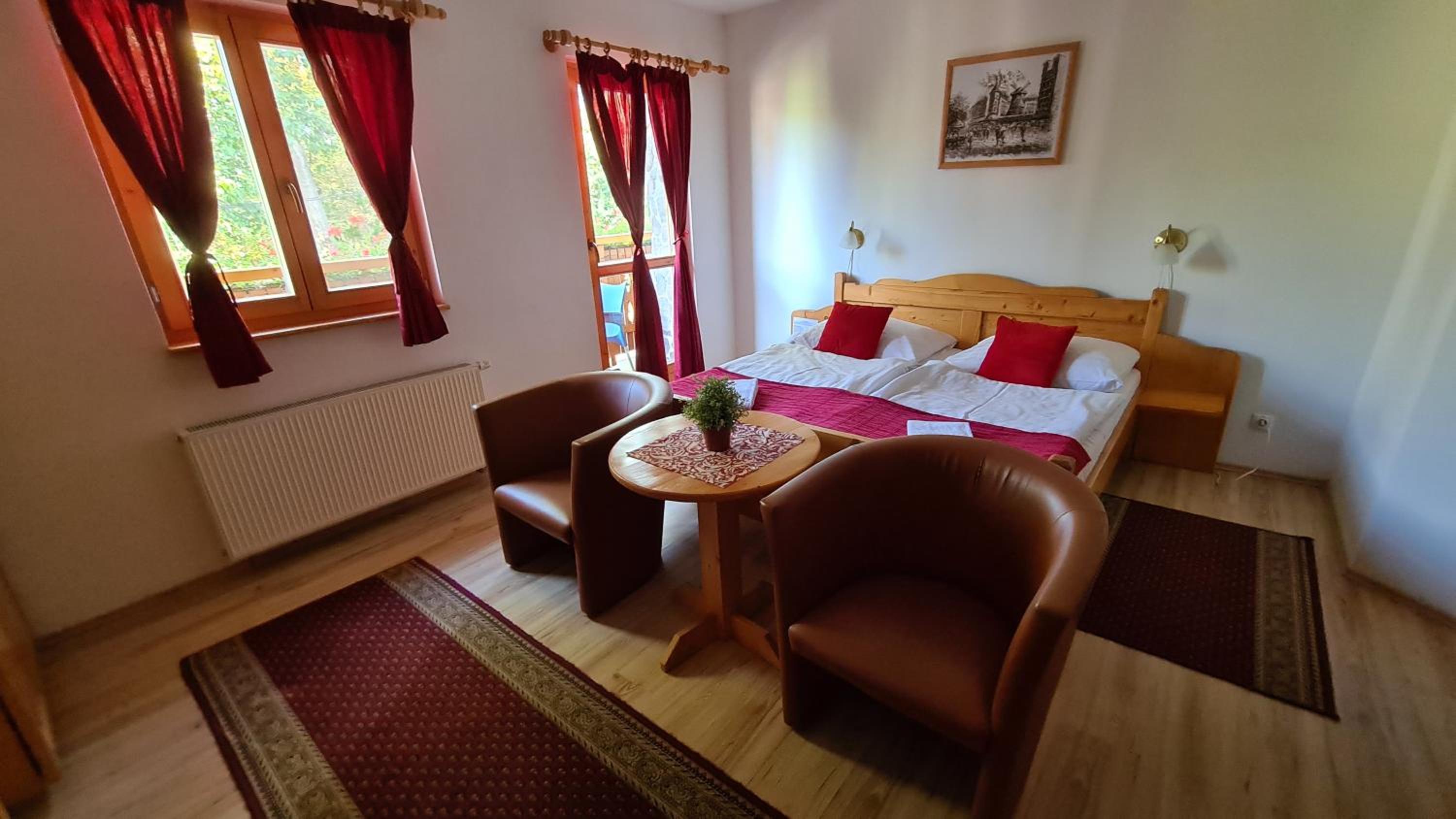 Superior Double Room - Photo 1