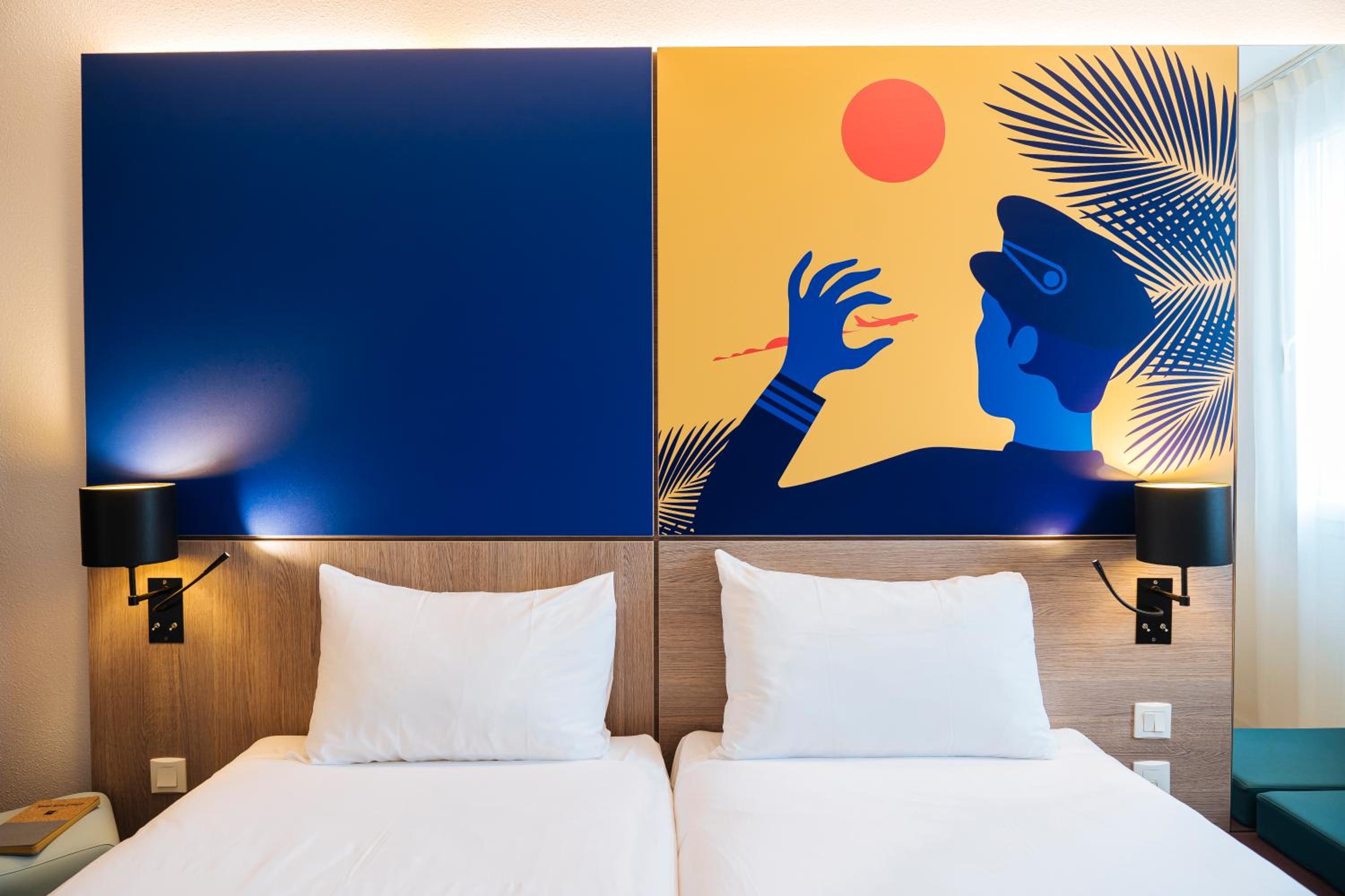 Standard Twin Room - Photo 1