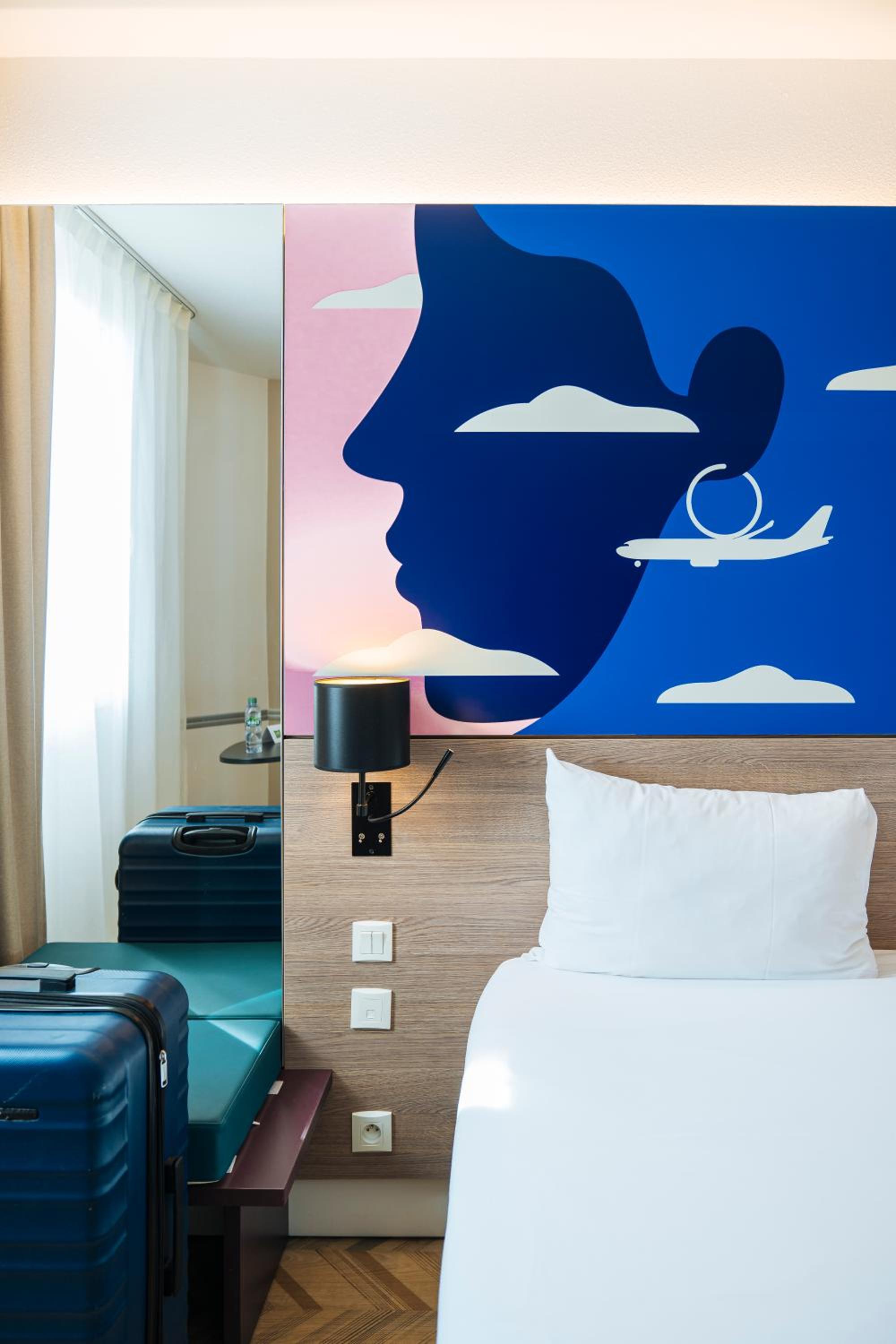 Standard Double Room - Photo 6