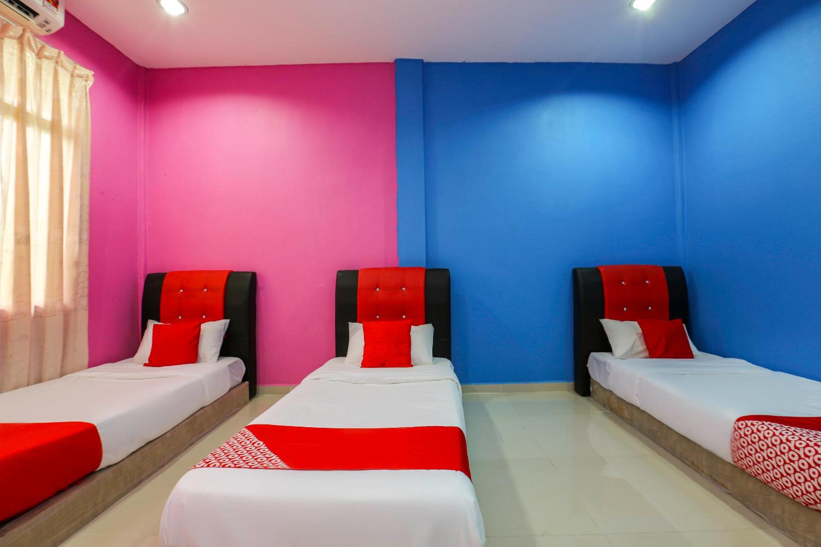 Deluxe Triple Room - Photo 1
