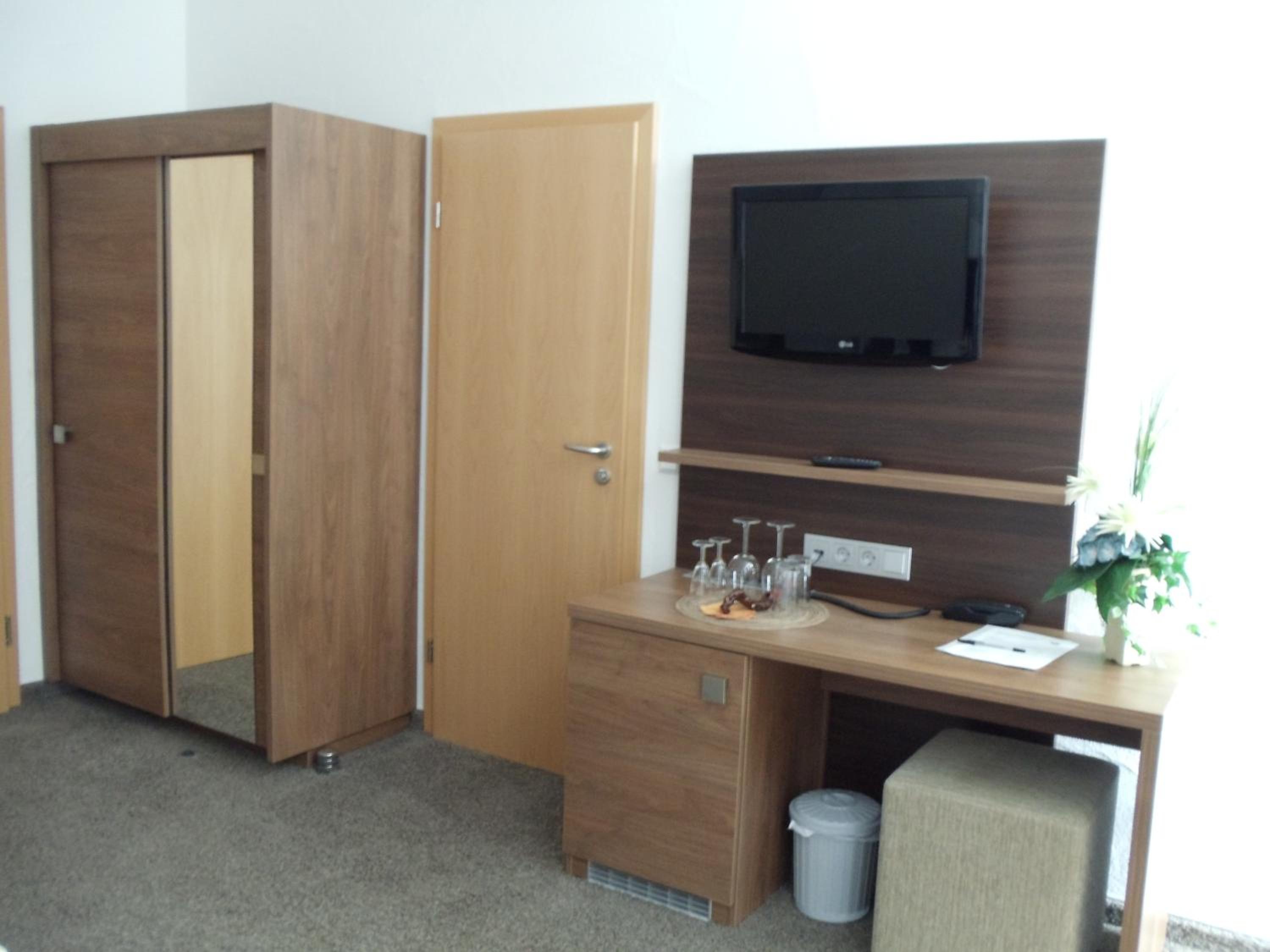 Double Room with Balcony photo 2