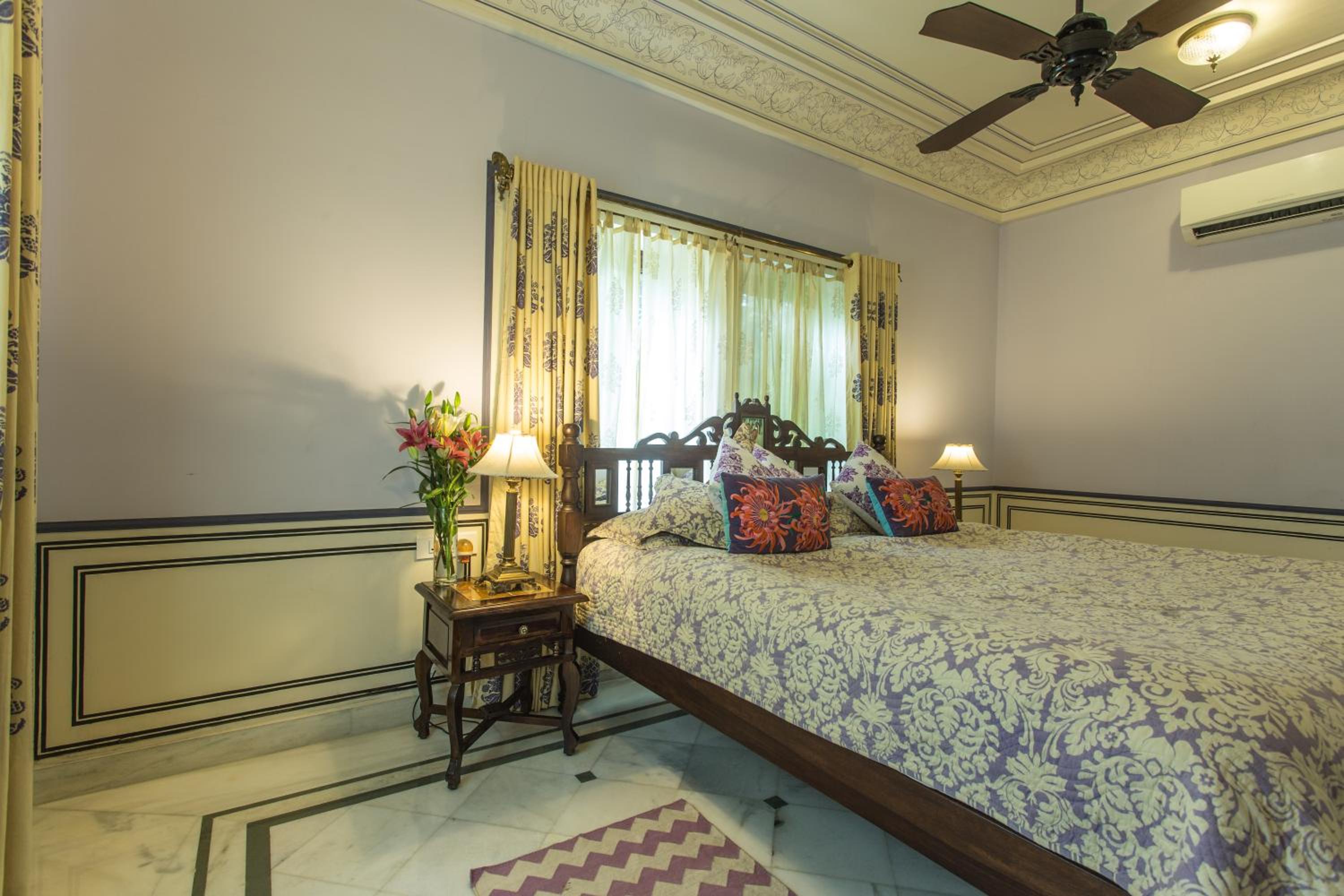 Heritage Superior Suite: 15% off on F&B, 20% off on SPA and Laundry, Enjoy Happy Hours with 1+1 offer, Complimentary In-Room Refreshments, Fruit Basket,10 mins complimentary neck and shoulder message (Subject to availability) - Offer till 31st Aug'26