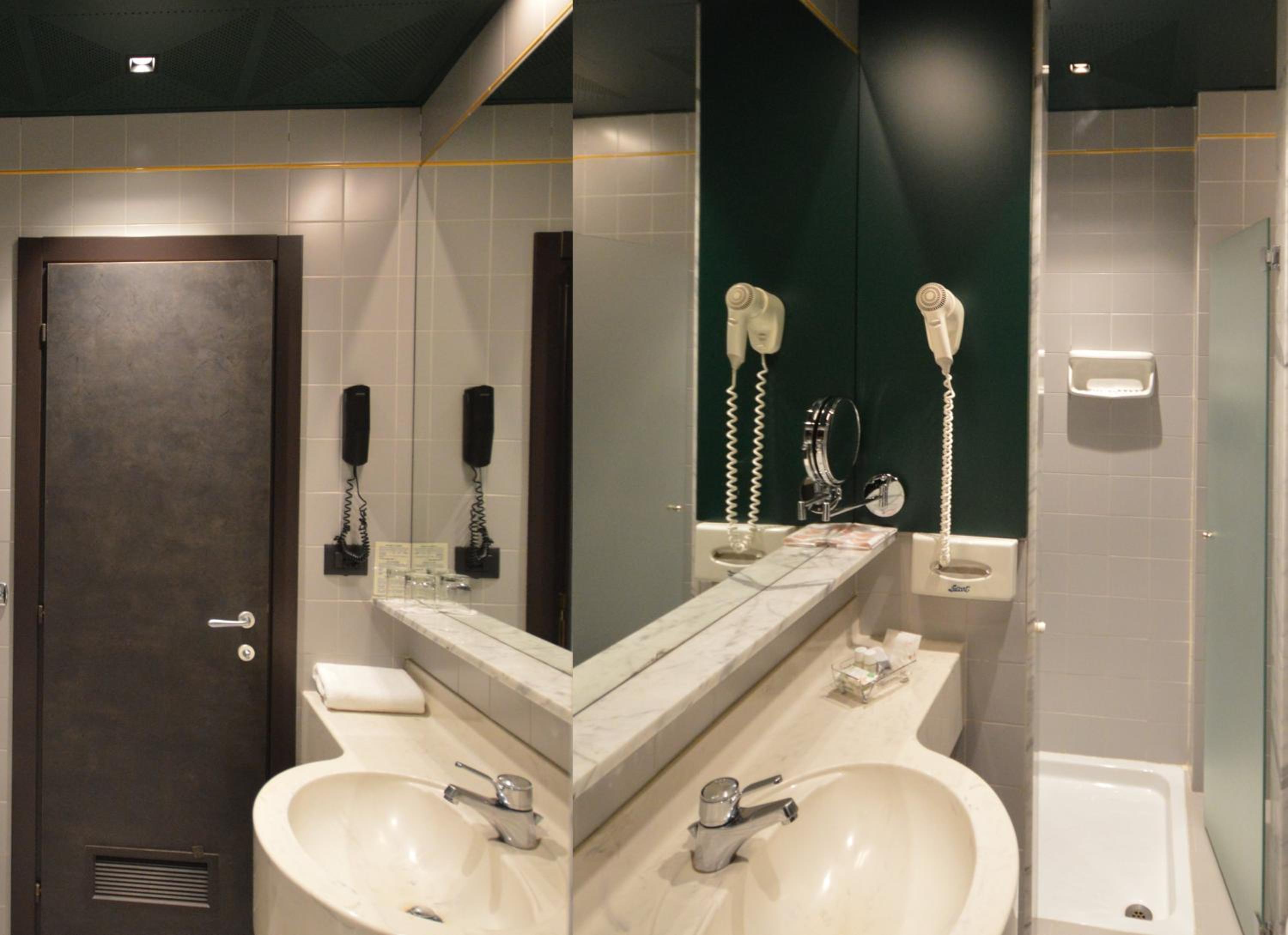 Triple Room - Photo 7