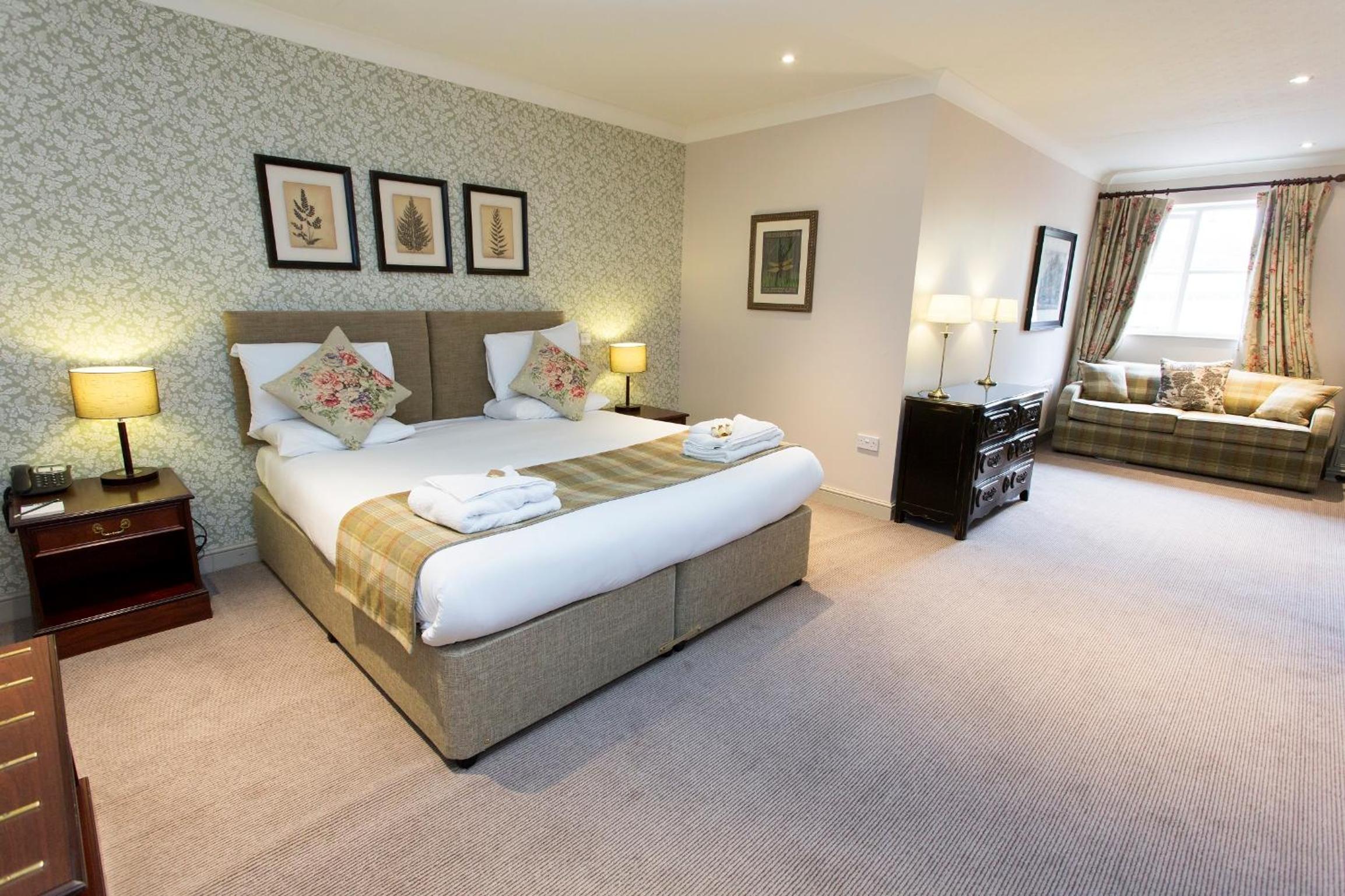 Double Luxury Ensuite photo 2