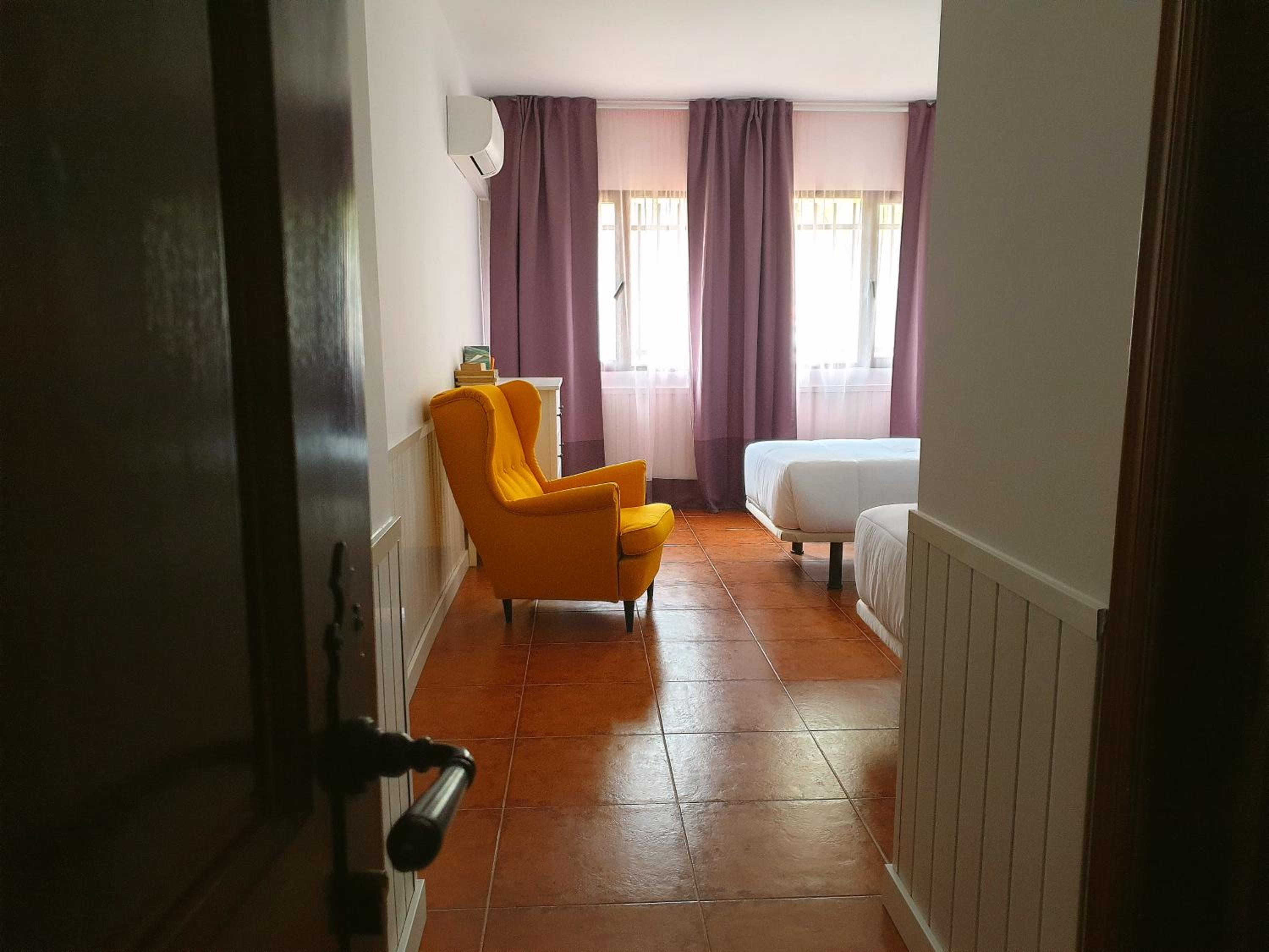 Double Room - Photo 31