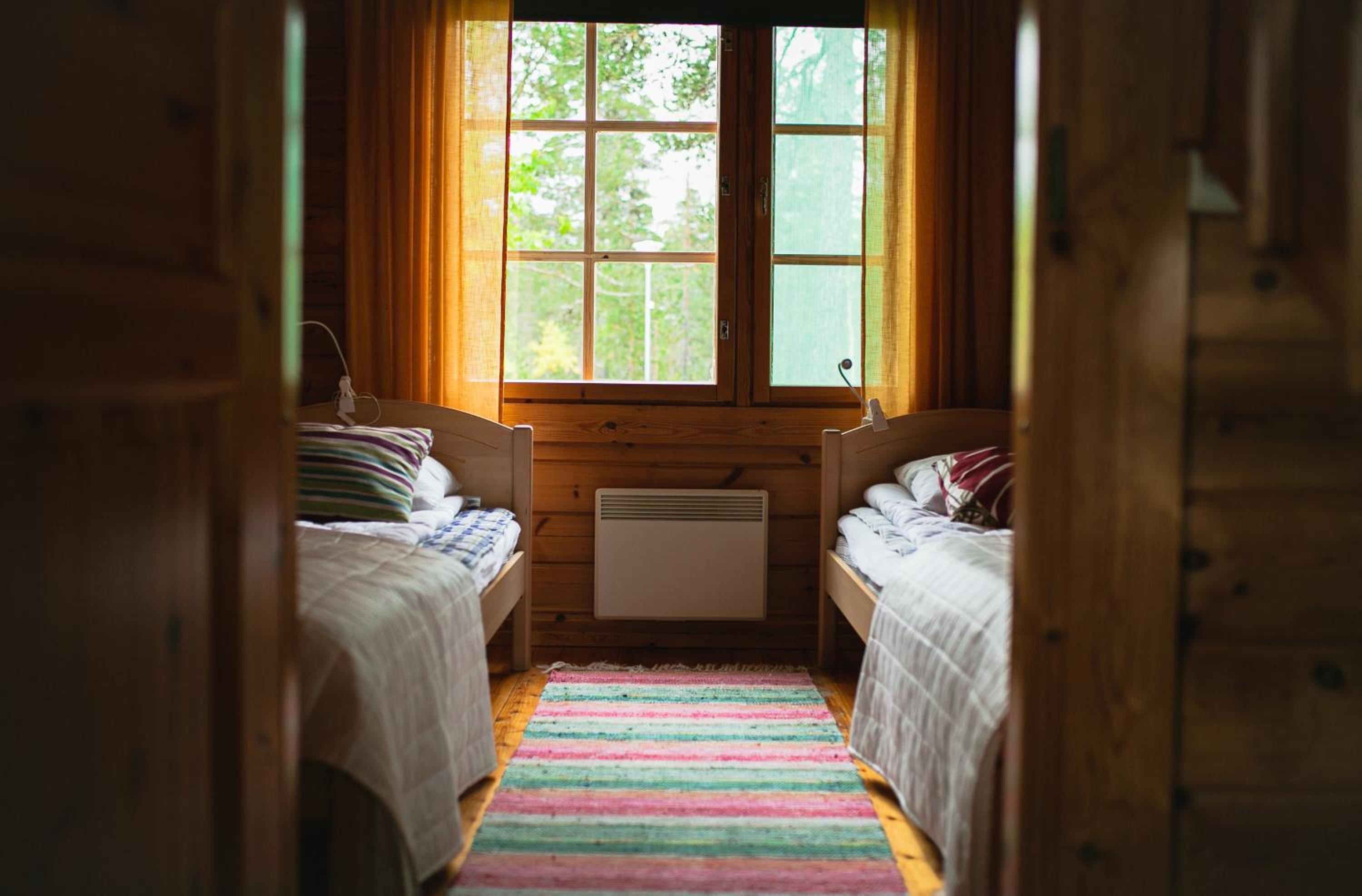 Four-Bedroom Cottage (8 Adults)  - Photo 5