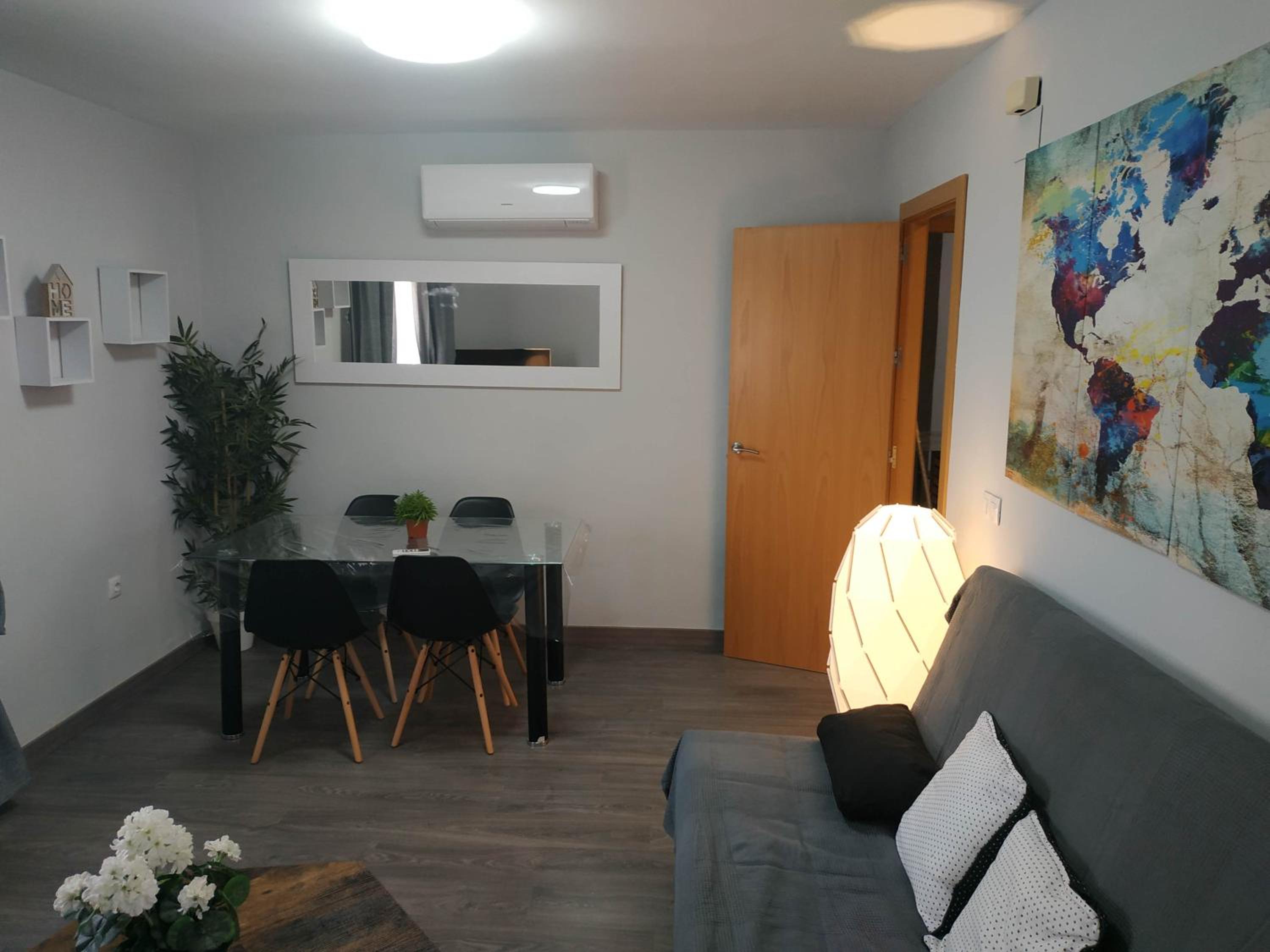 Two-Bedroom Apartment - Photo 7