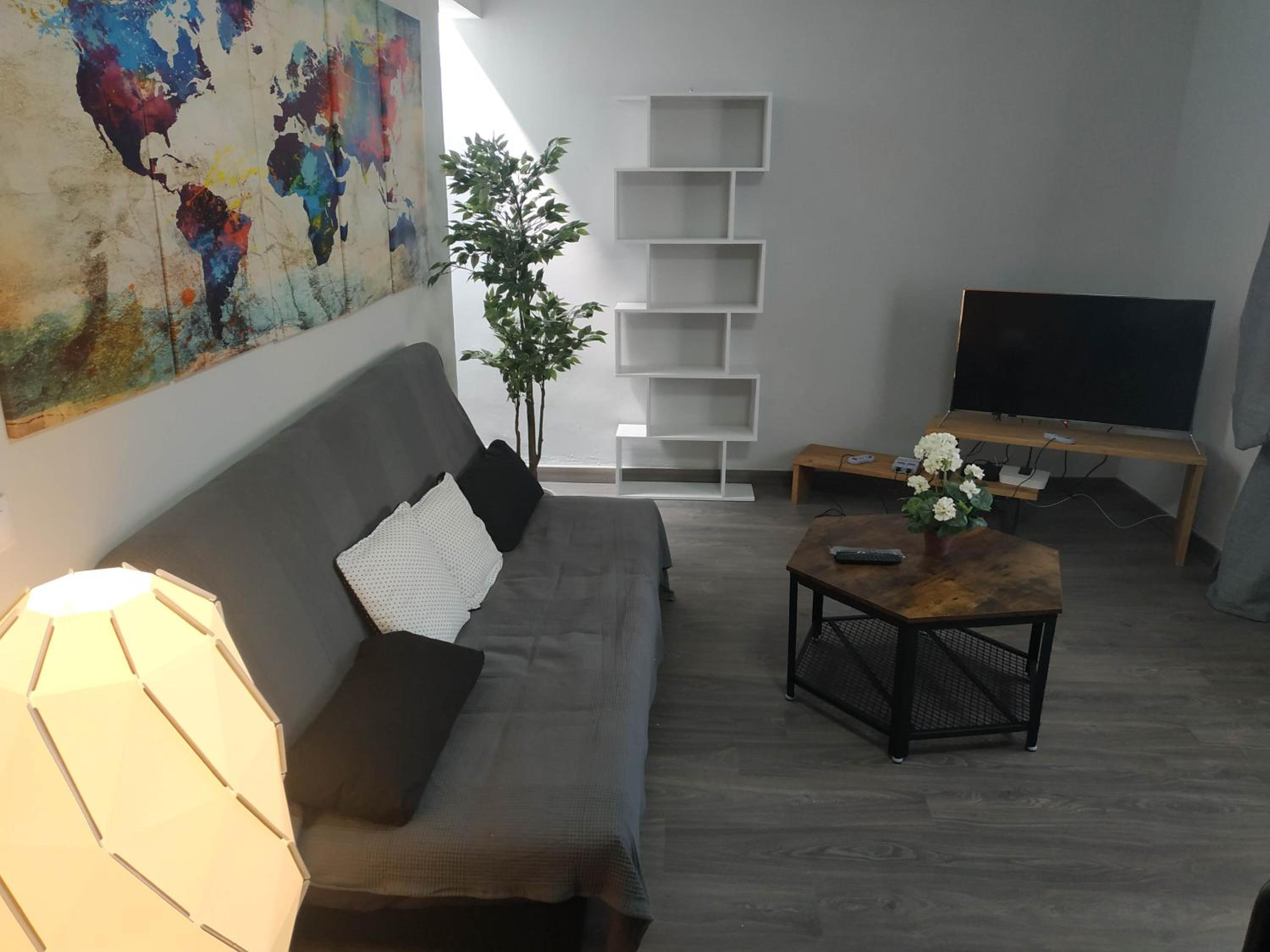 Two-Bedroom Apartment - Photo 6