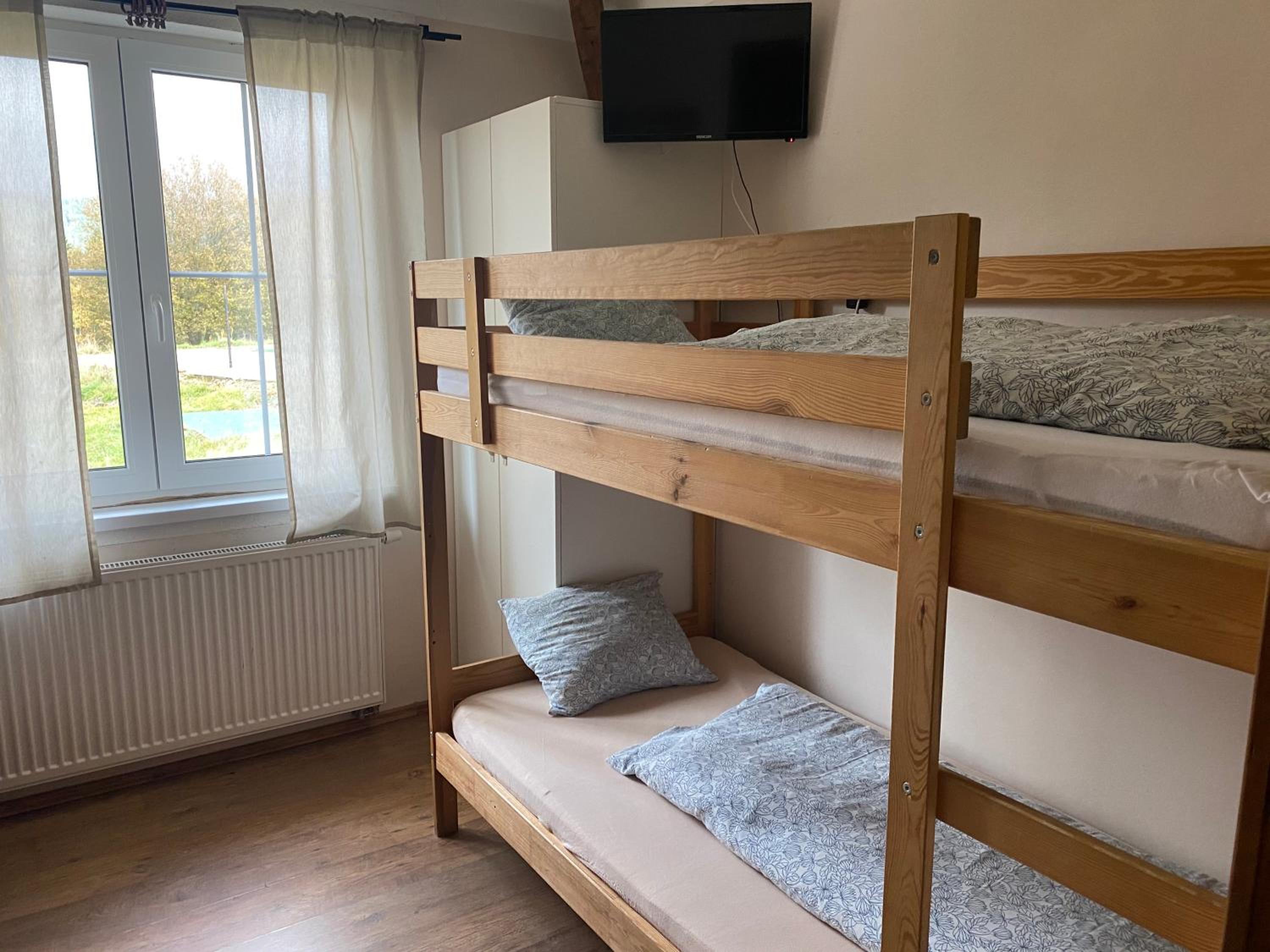 Economy Quadruple Room with Shared Bathroom photo 1