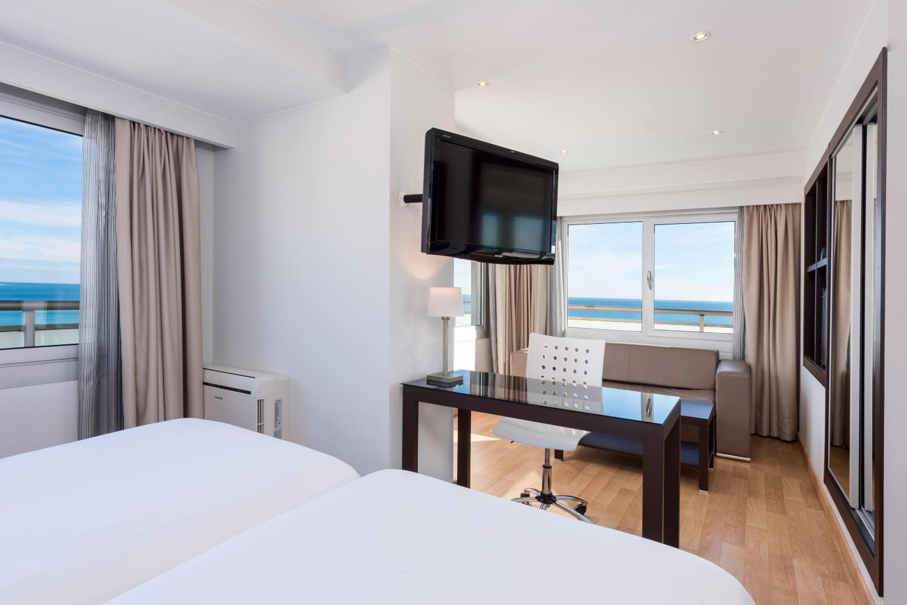 Superior Room with Views