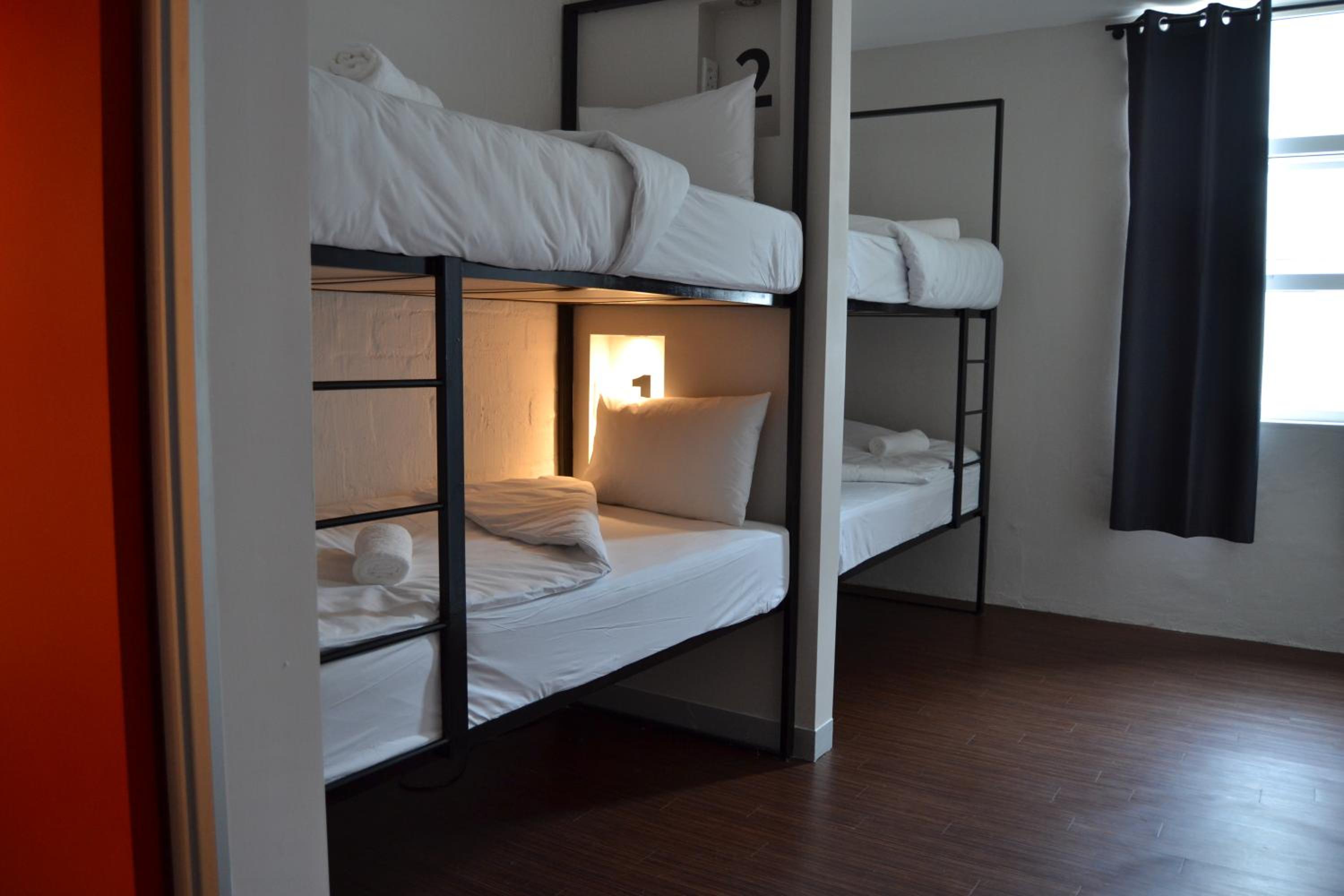 Bed in 4-Bed En-Suite Mixed Room photo 2