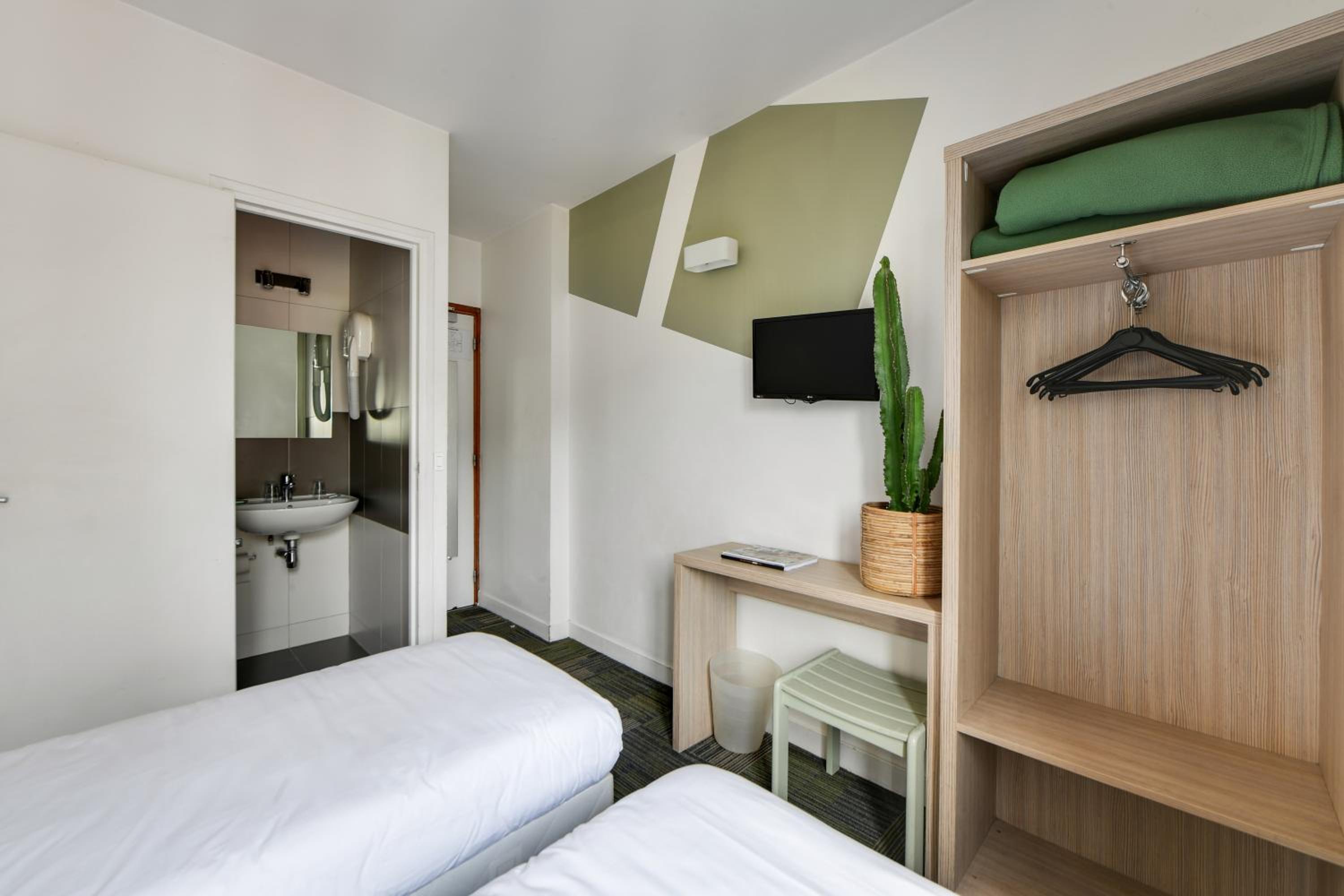 Twin Room photo 2