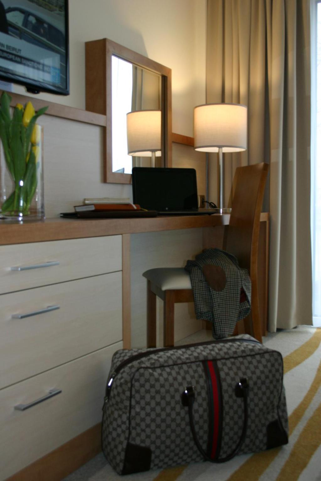 Twin Room - Sea Front - Photo 3