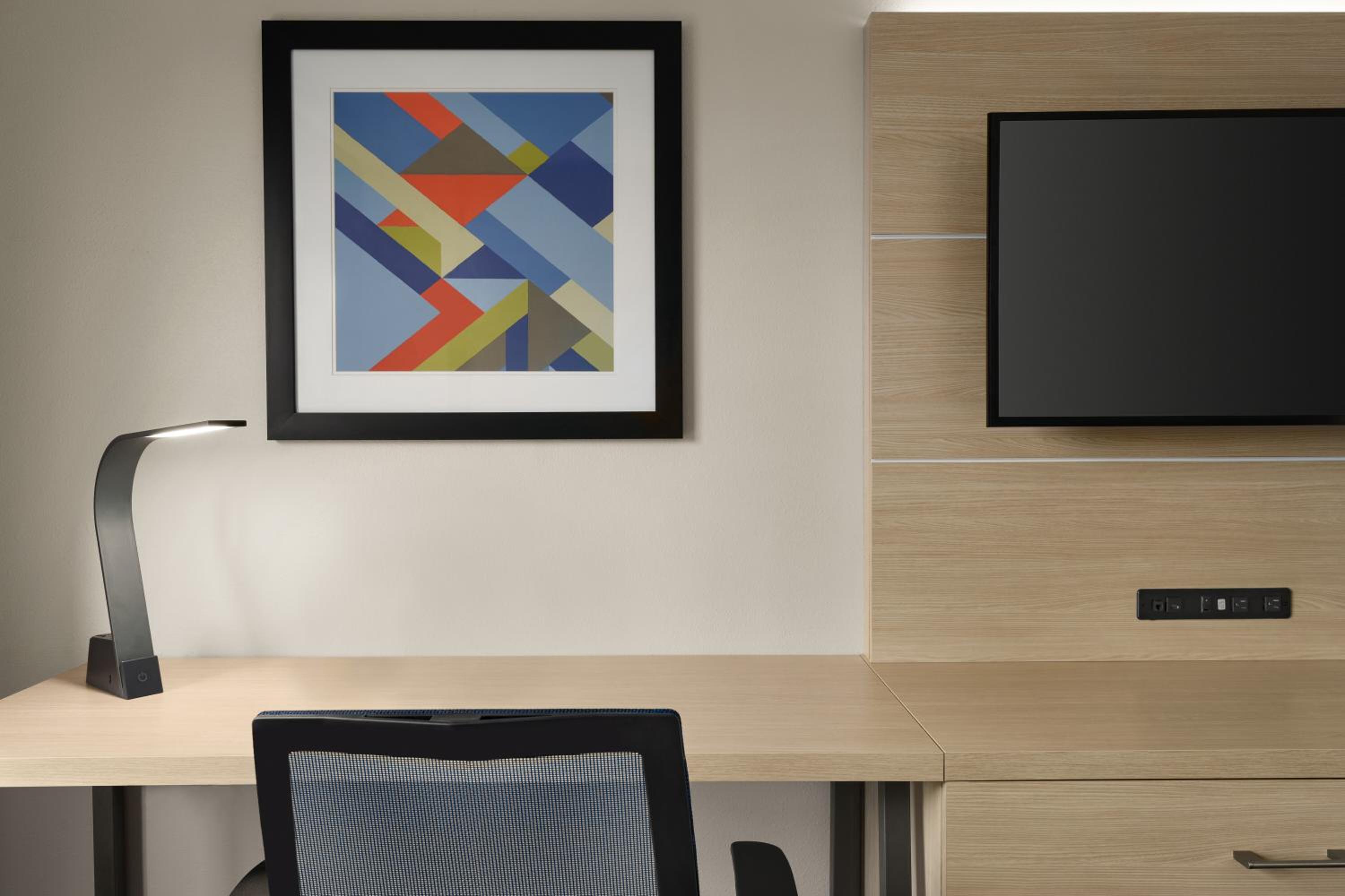 One-Bedroom King Suite