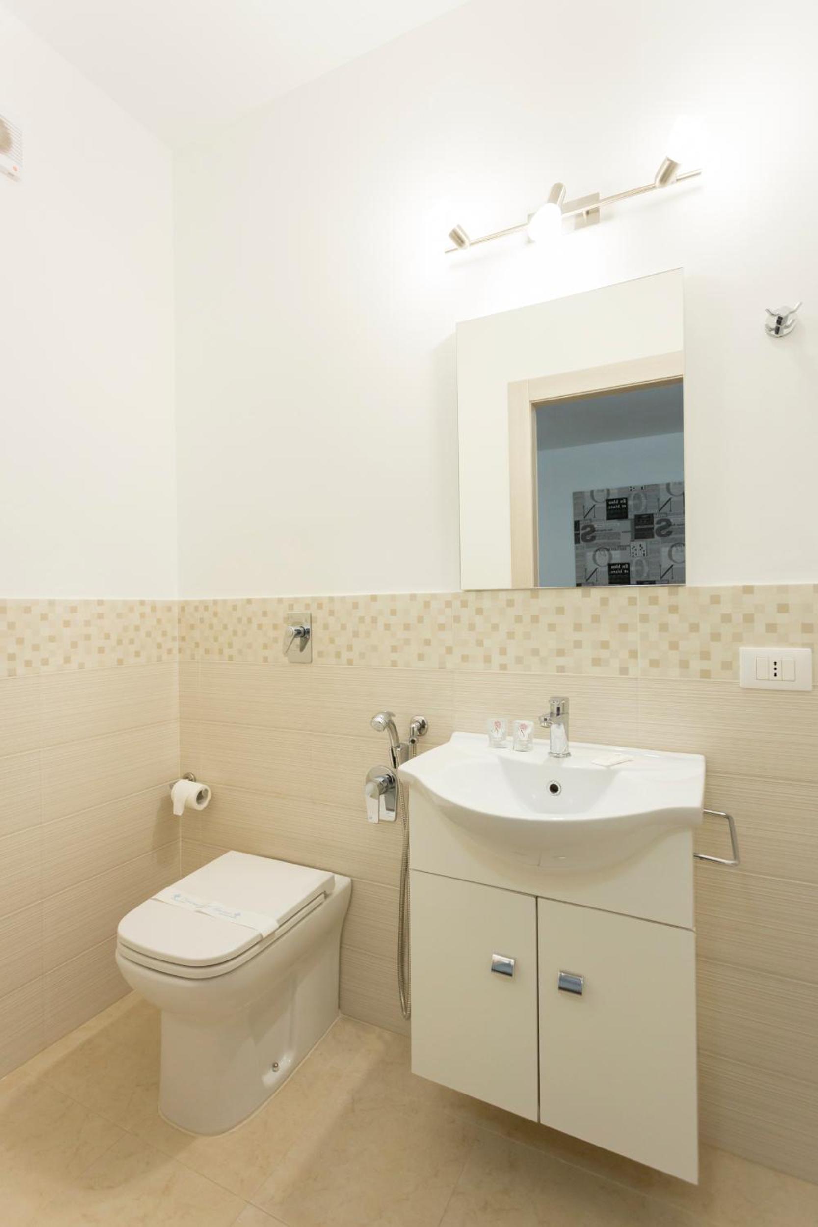 Standard Triple Room photo 2