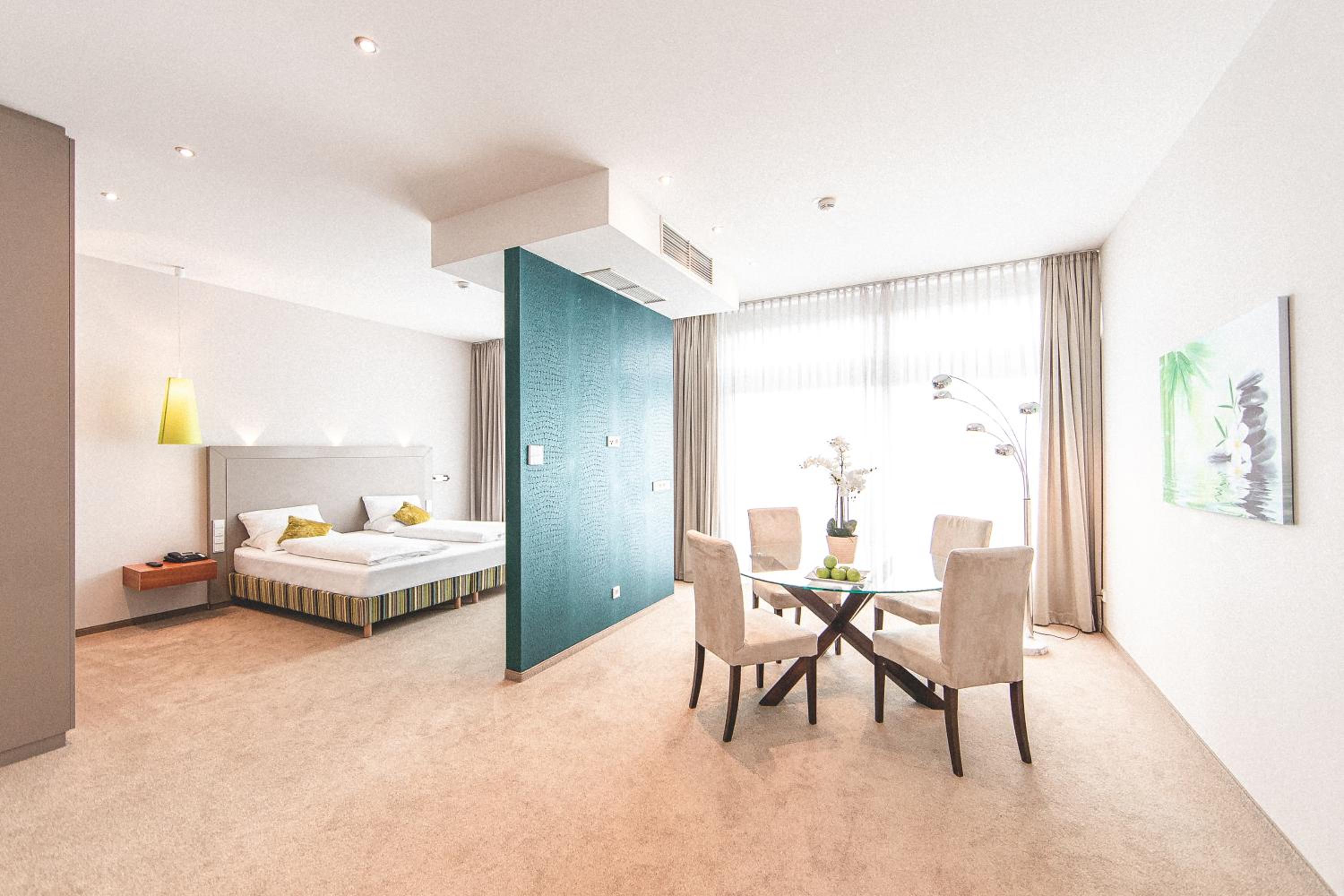 Suite photo 1