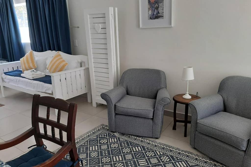 One-Bedroom Apartment - Photo 28