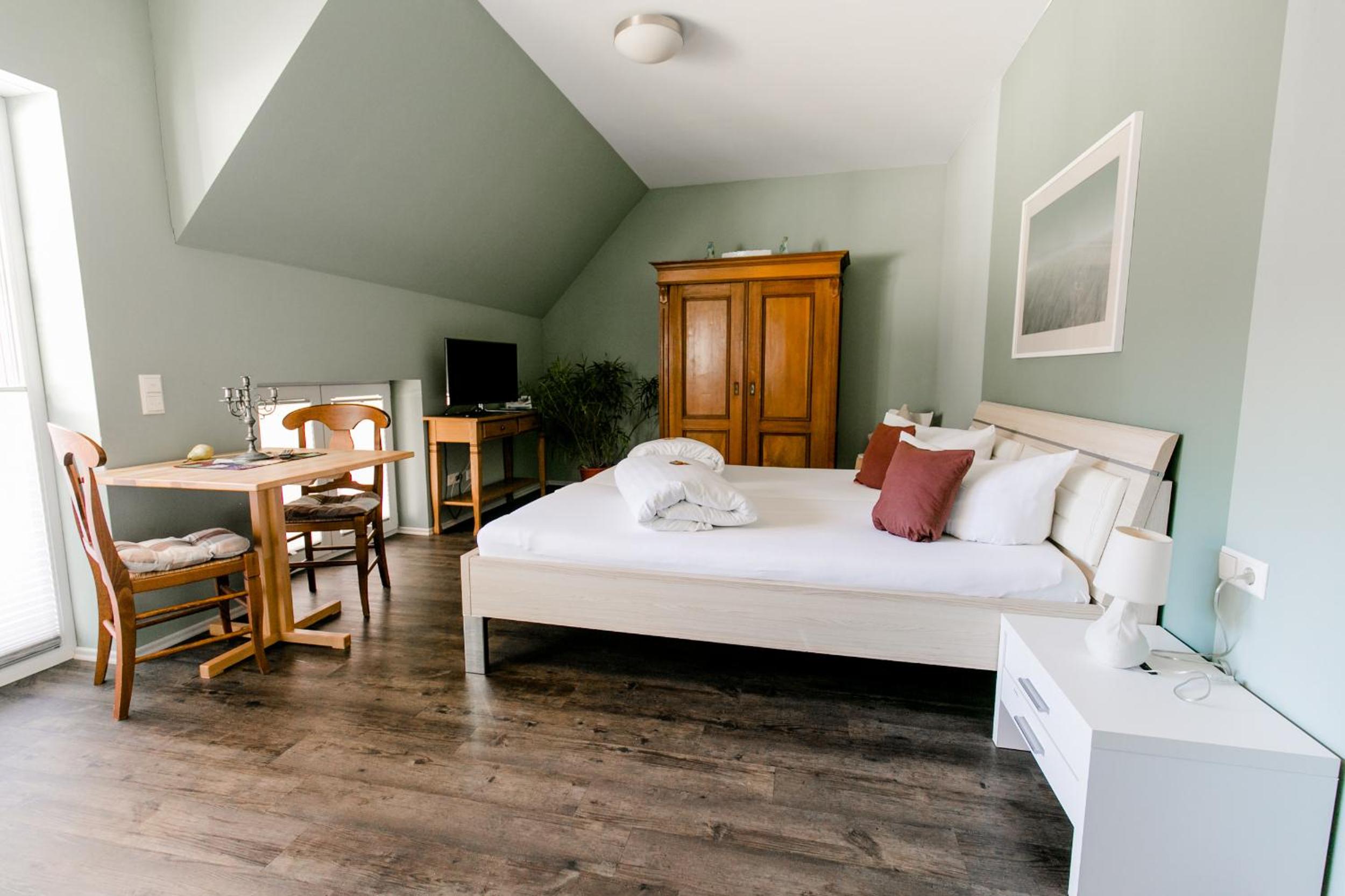 Deluxe Double Room - Photo 1