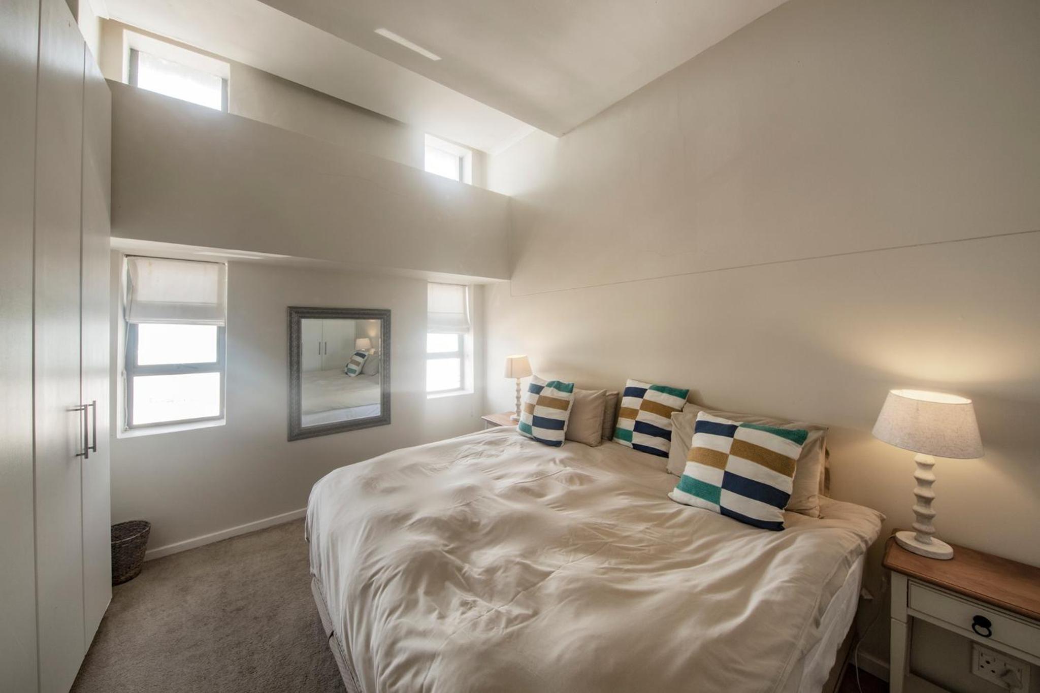 Three Bedroom Sea Facing Apartment photo 1