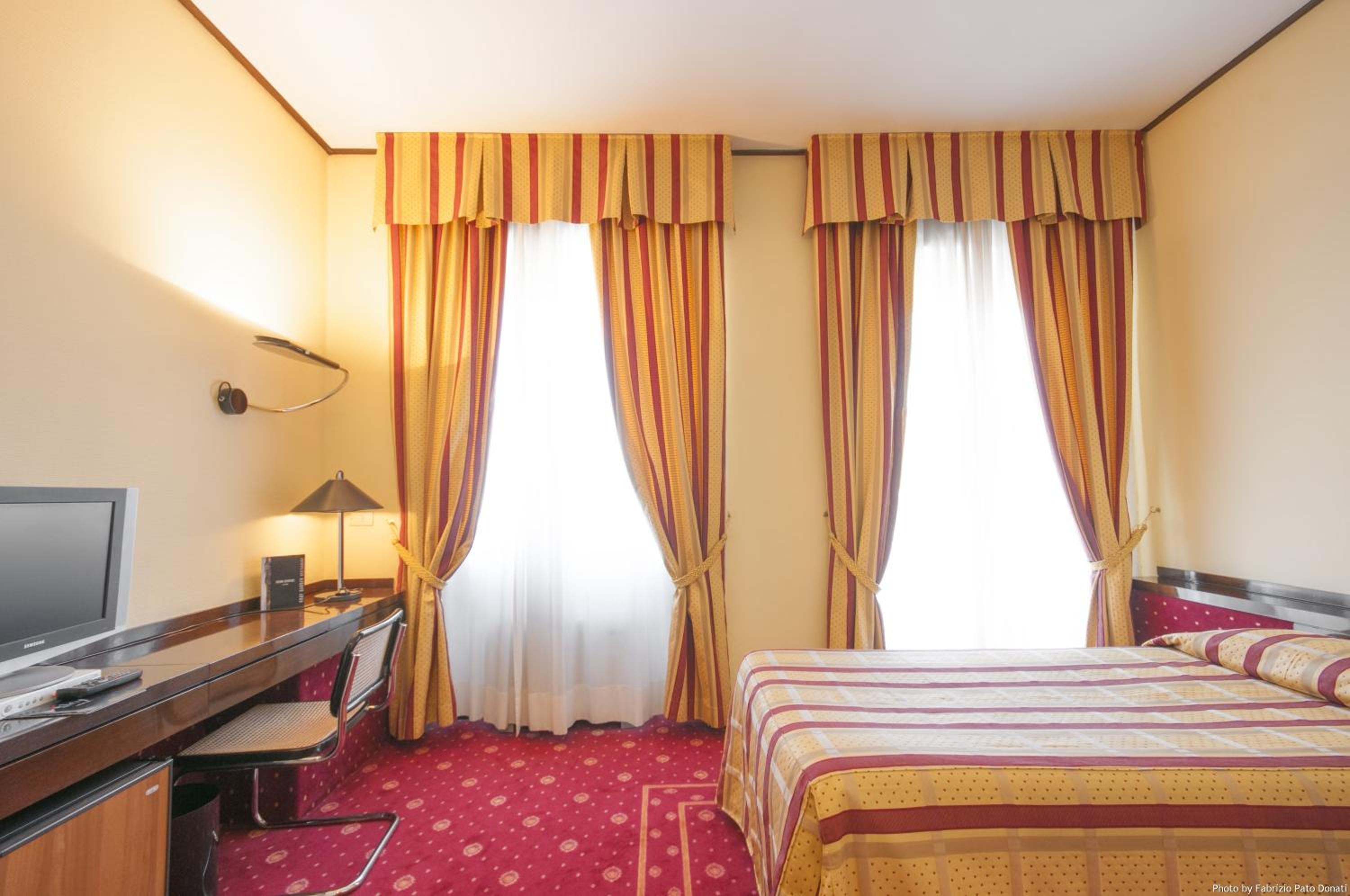 Standard Double Room - Photo 4