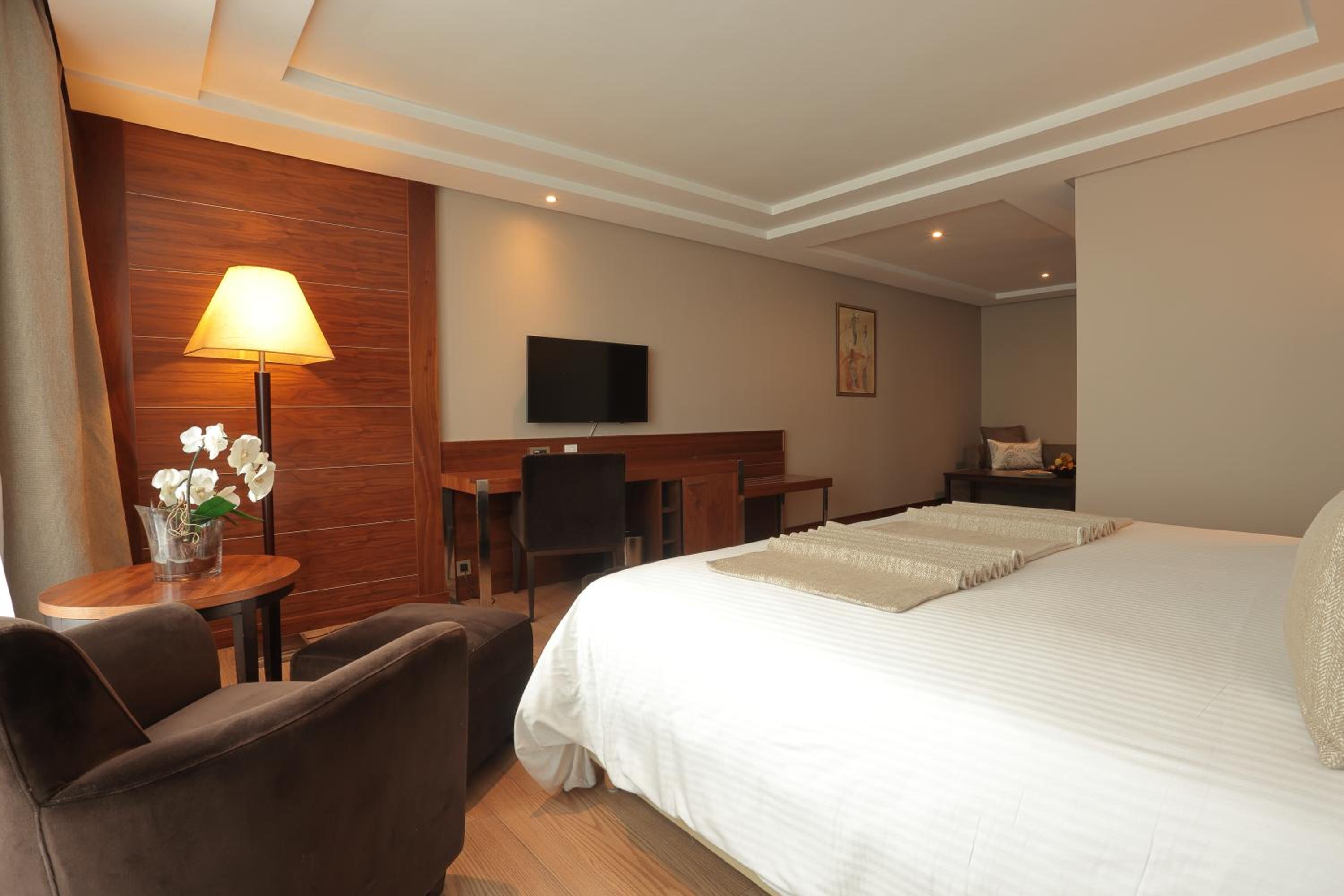 Junior Suite - Photo 3