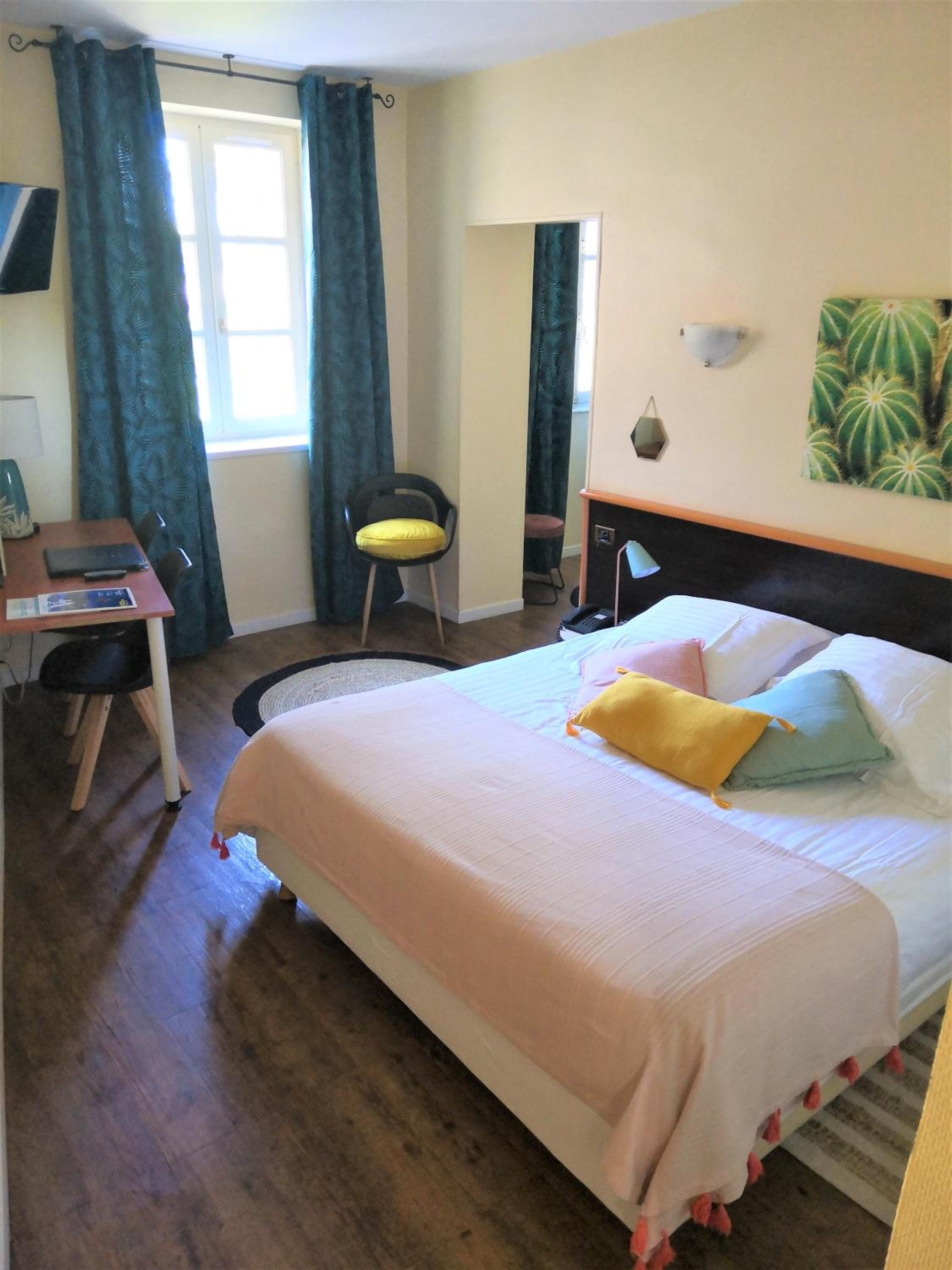 Superior Double Room with Garden View - Photo 2