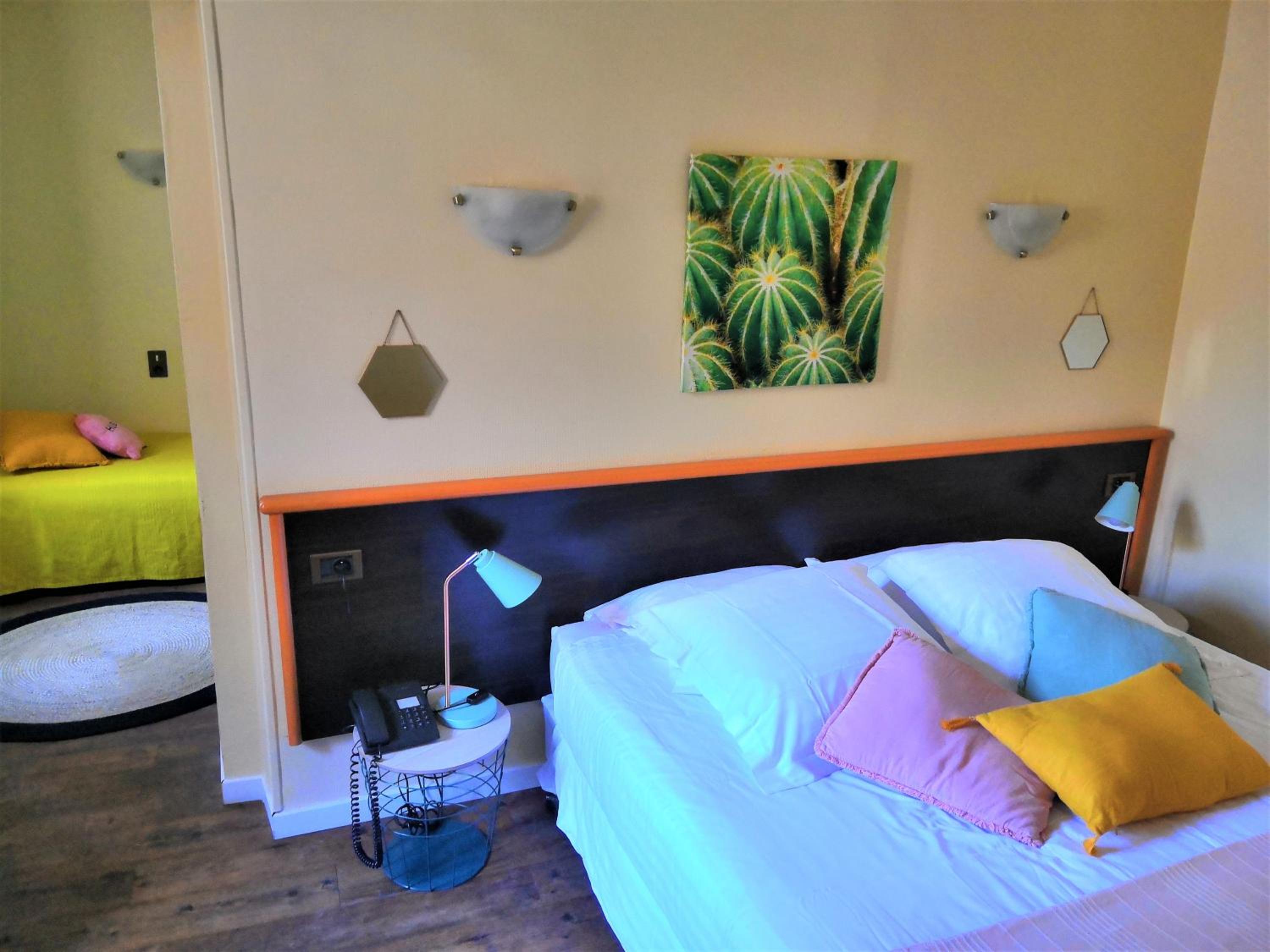 Superior Double Room with Garden View - Photo 3