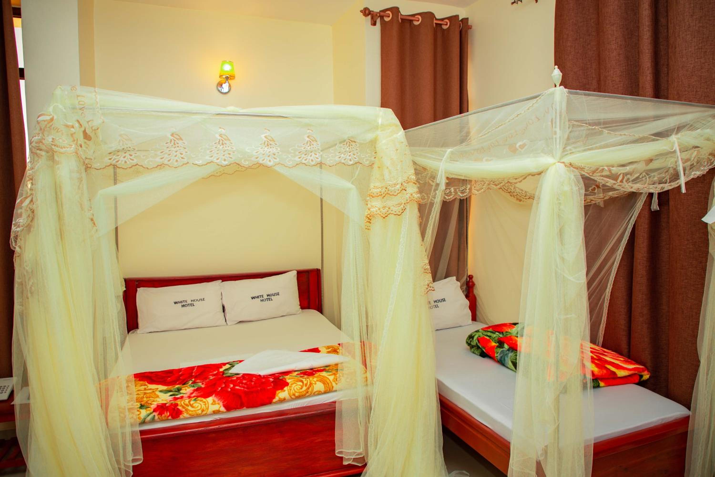Triple Room - Photo 7