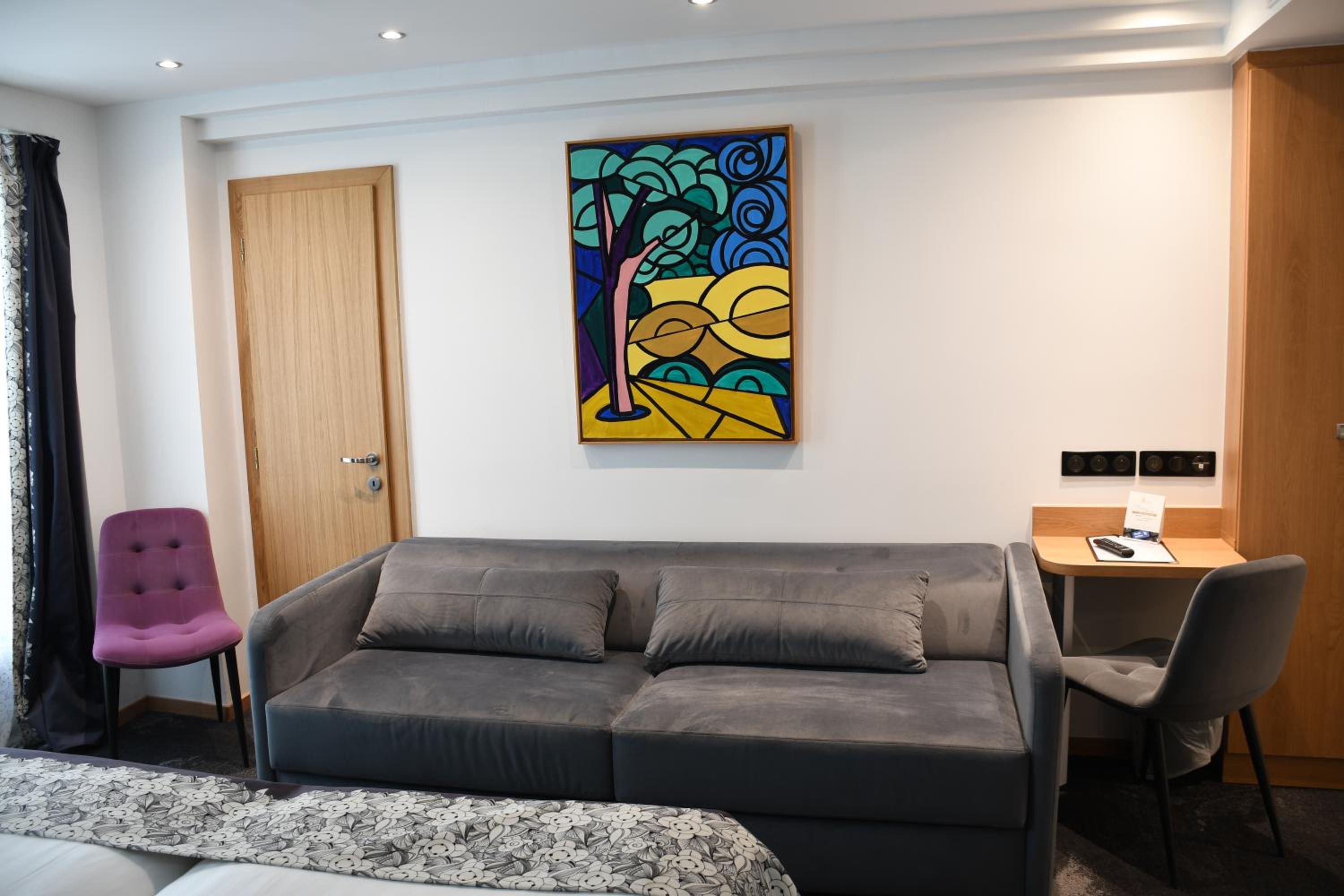 Superior Deluxe Double Room for 2 (extra beds available with extra fees) photo 3