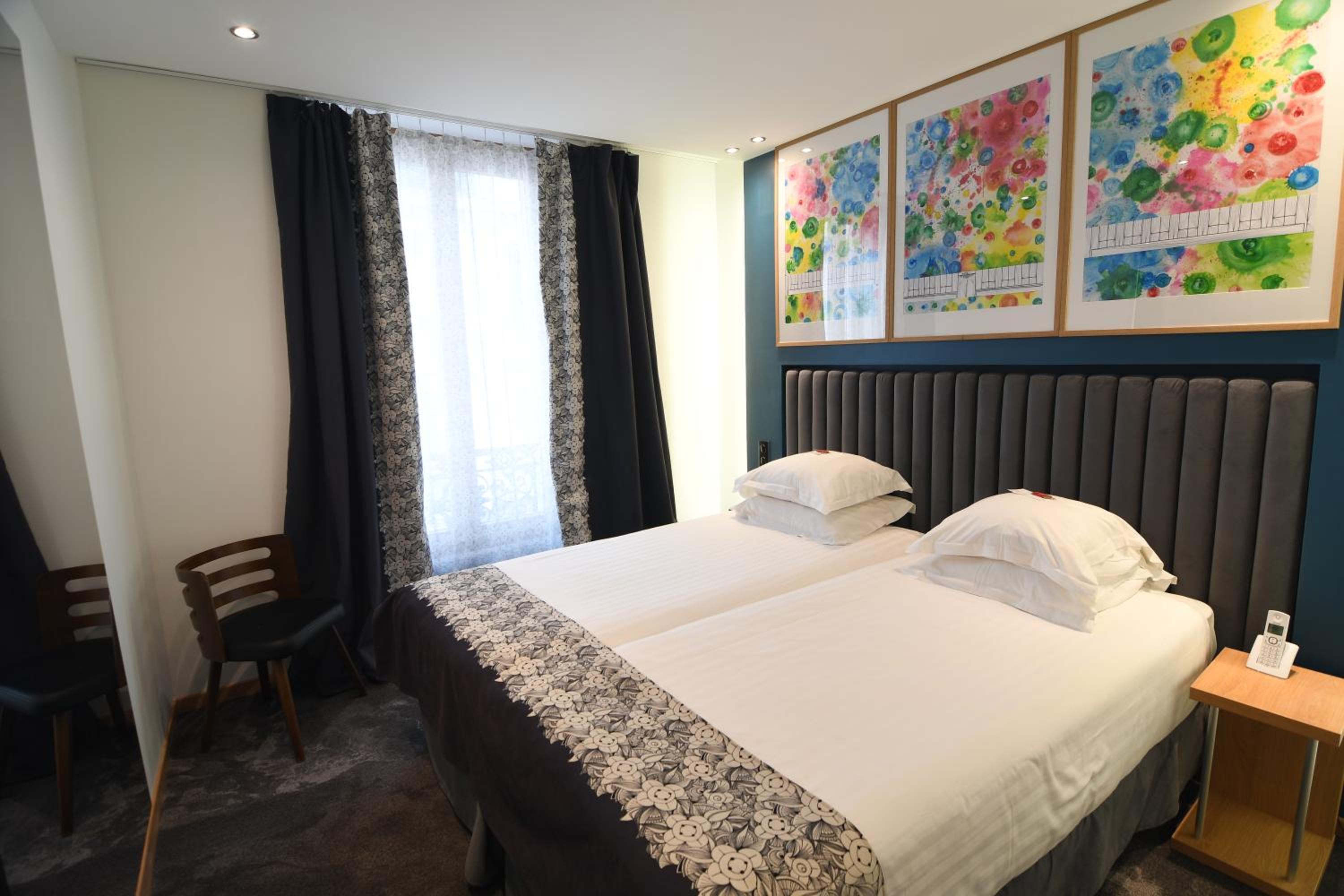 Superior Double or Twin Room photo 3