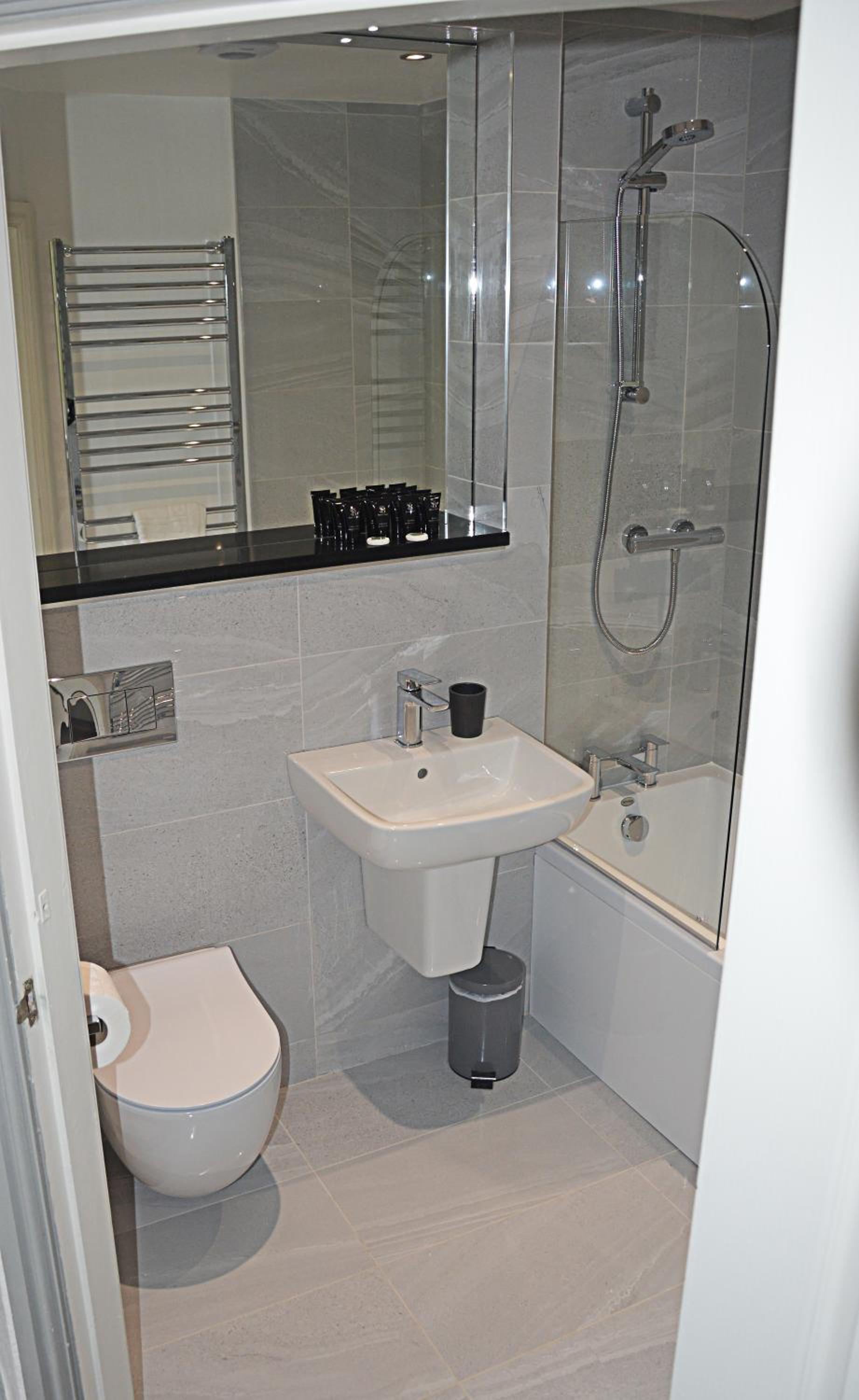 Deluxe Double Room photo 3