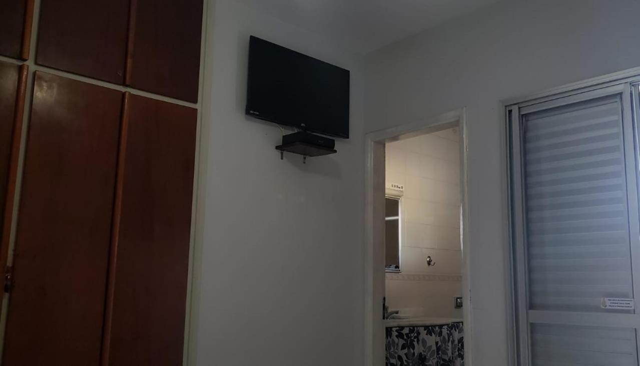 Three-Bedroom Apartment - Photo 10