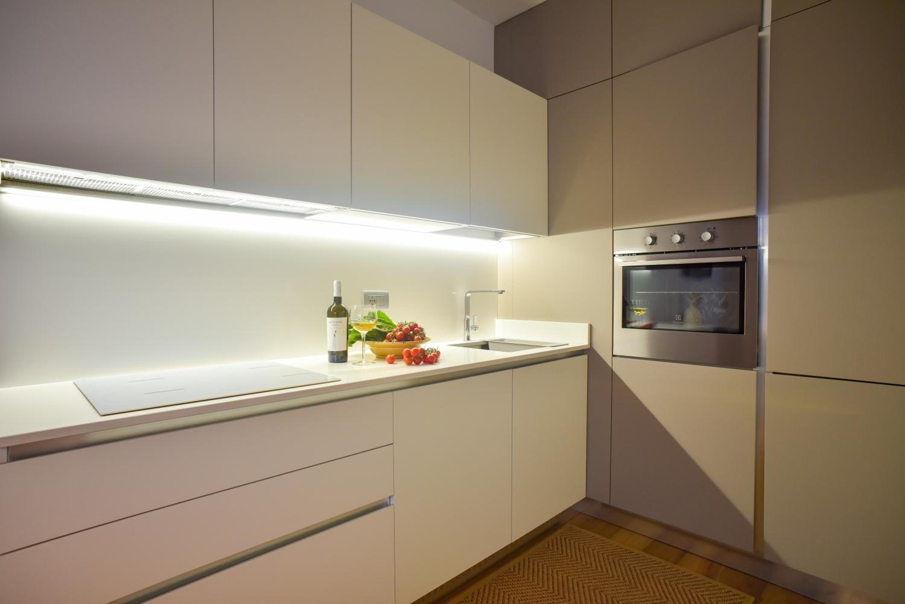 Two-Bedroom Apartment - Photo 35