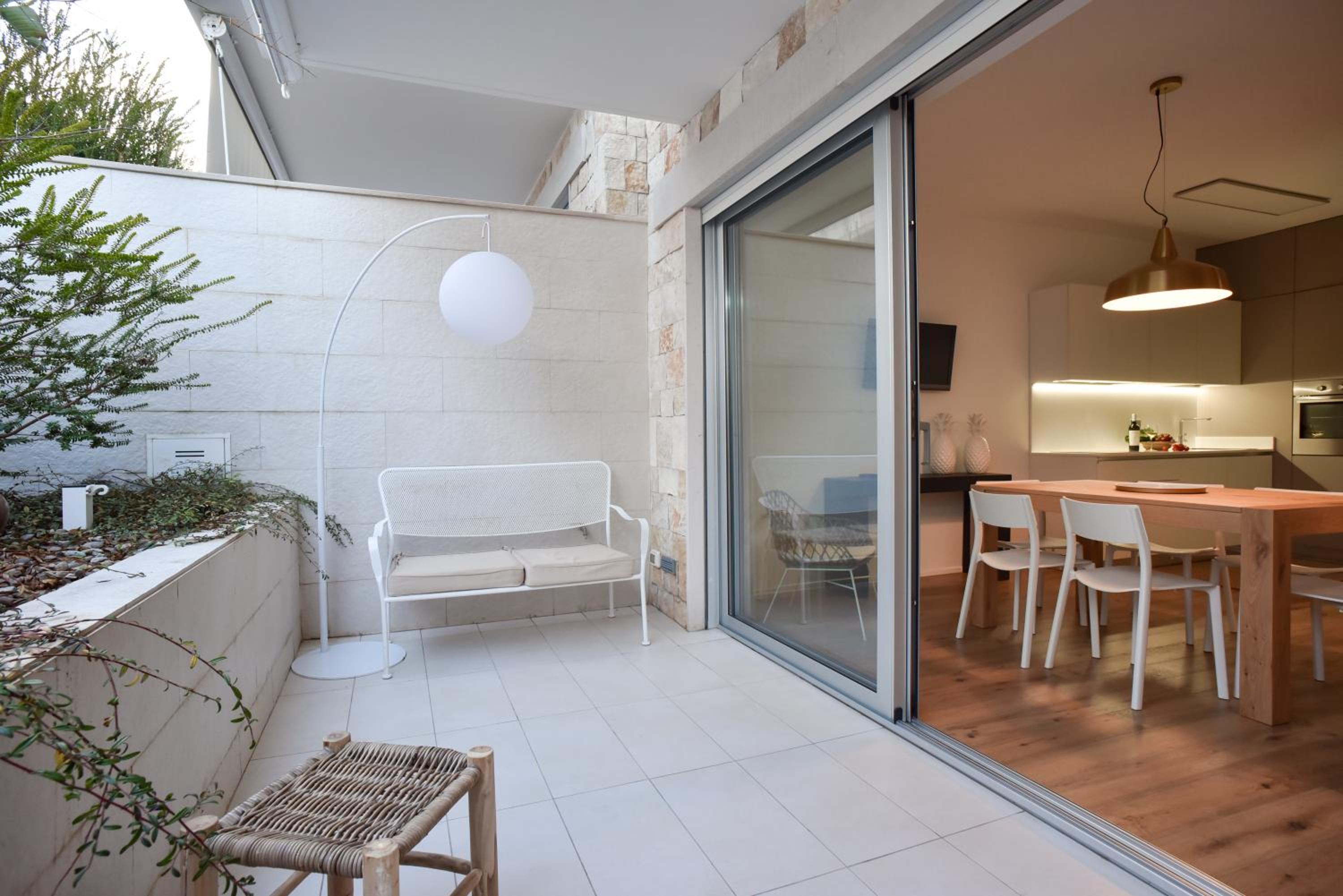 Two-Bedroom Apartment - Photo 5