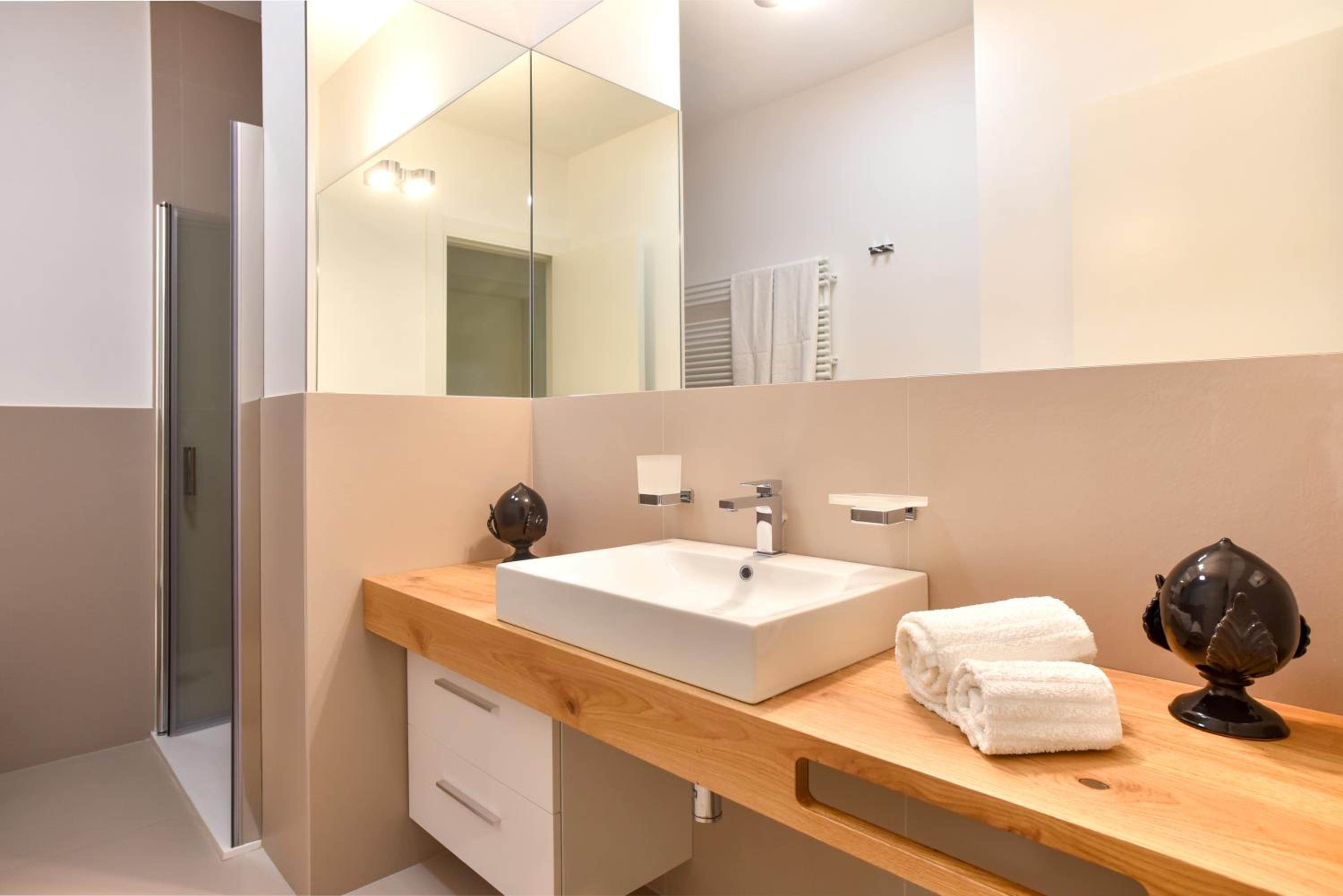 Two-Bedroom Apartment - Photo 15
