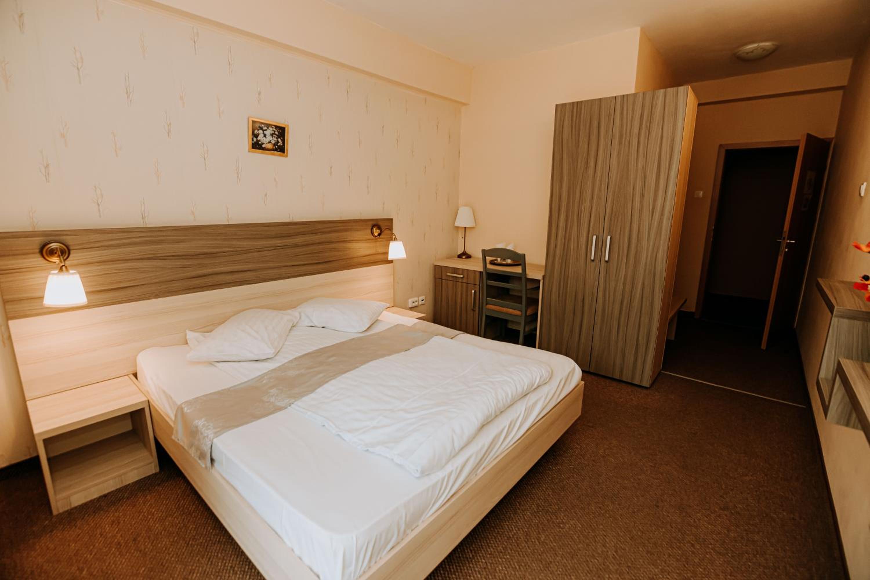 Double Room with Lake View photo 1