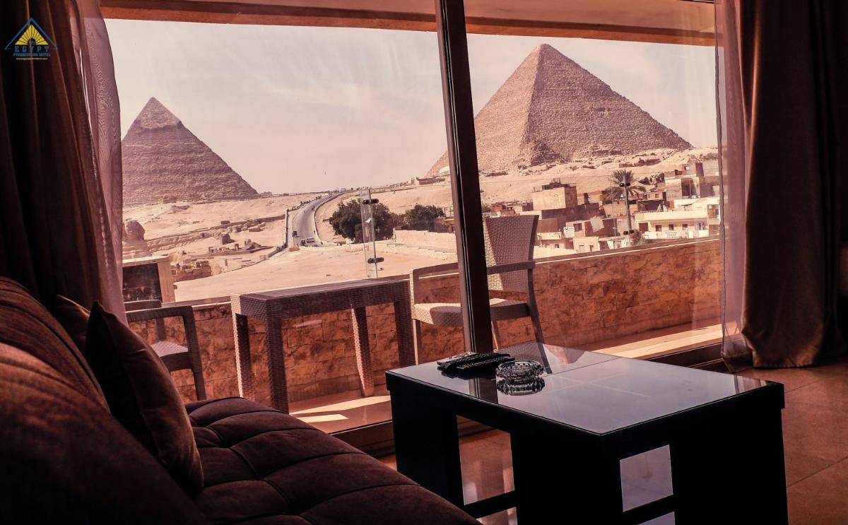 King Suite with Balcony and Pyramid View - Photo 1