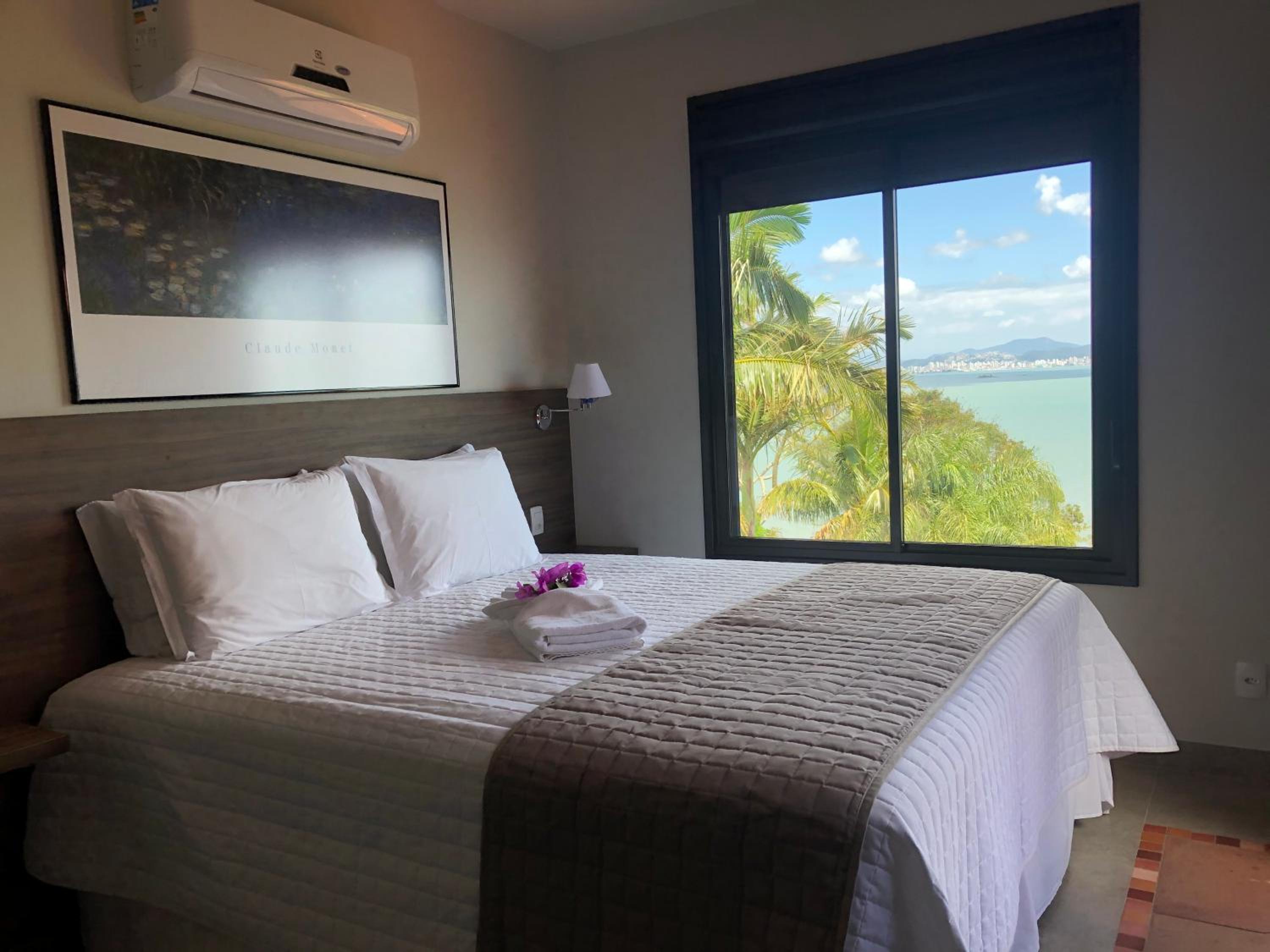 King Suite with Ocean View