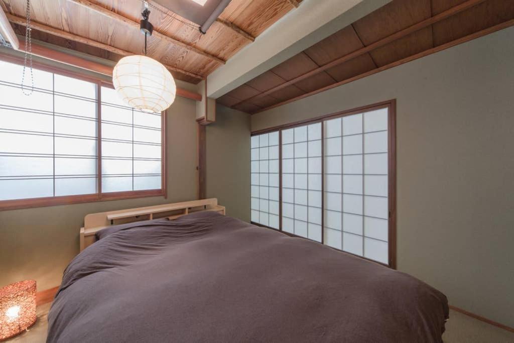 Two-Bedroom House - Photo 21