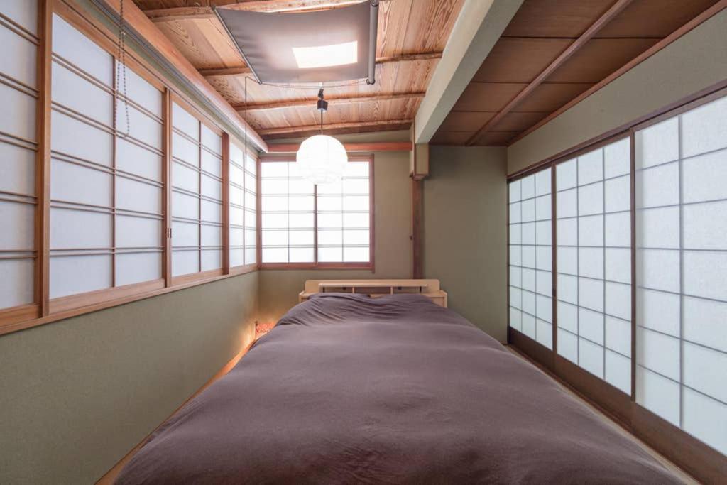 Two-Bedroom House - Photo 20