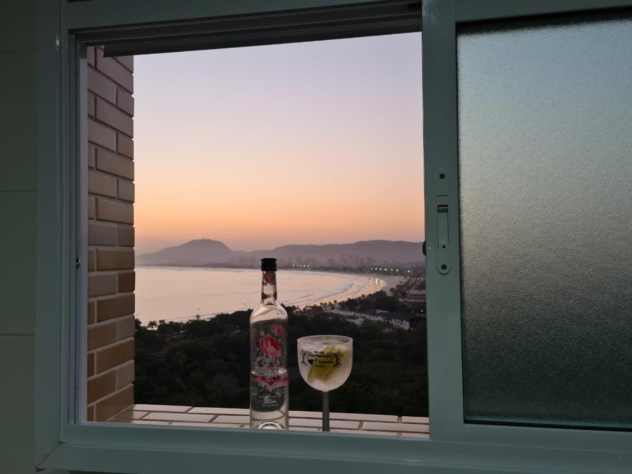 Apartment with Sea View - Photo 6