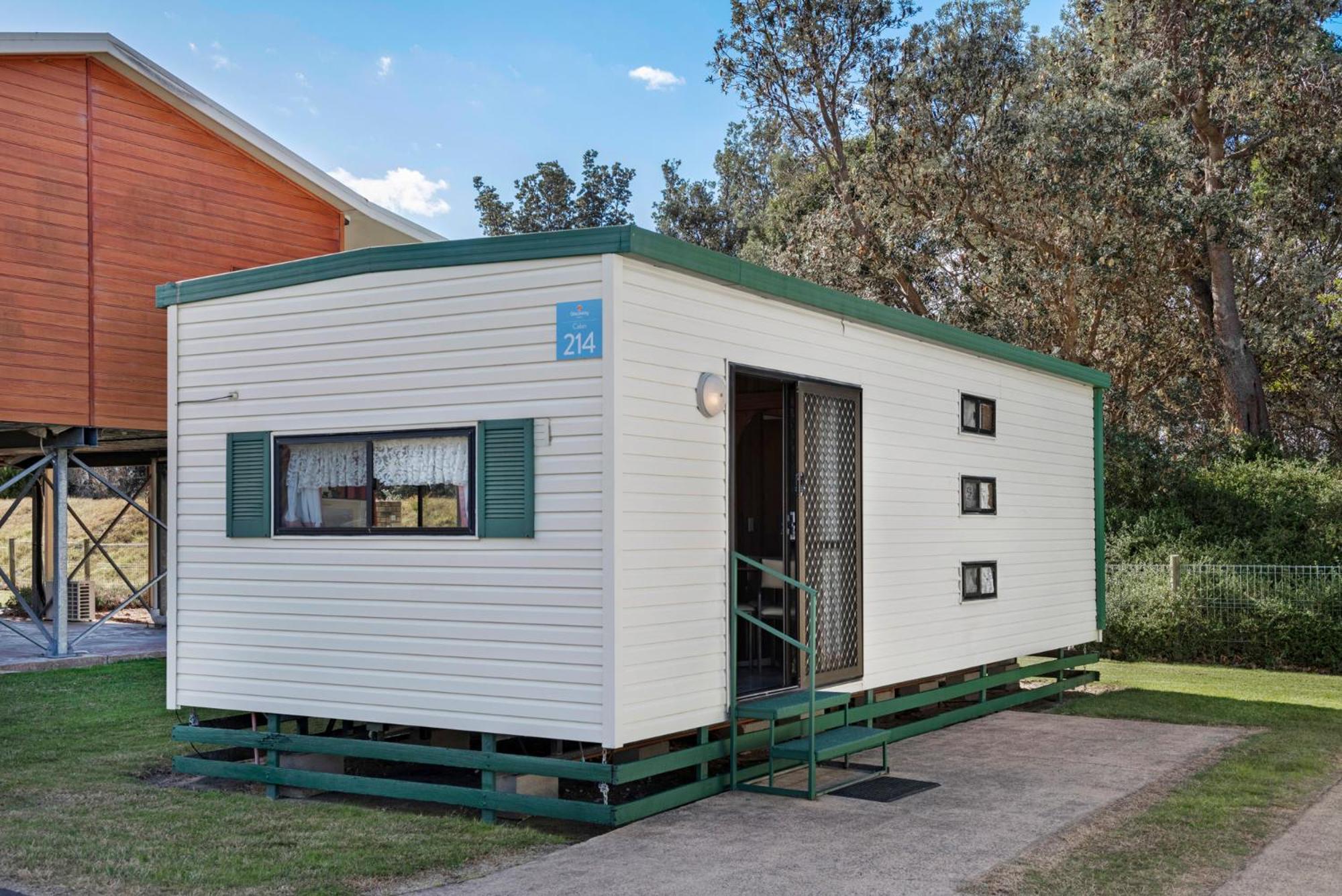Economy 1 Bedroom Cabin - Photo 2